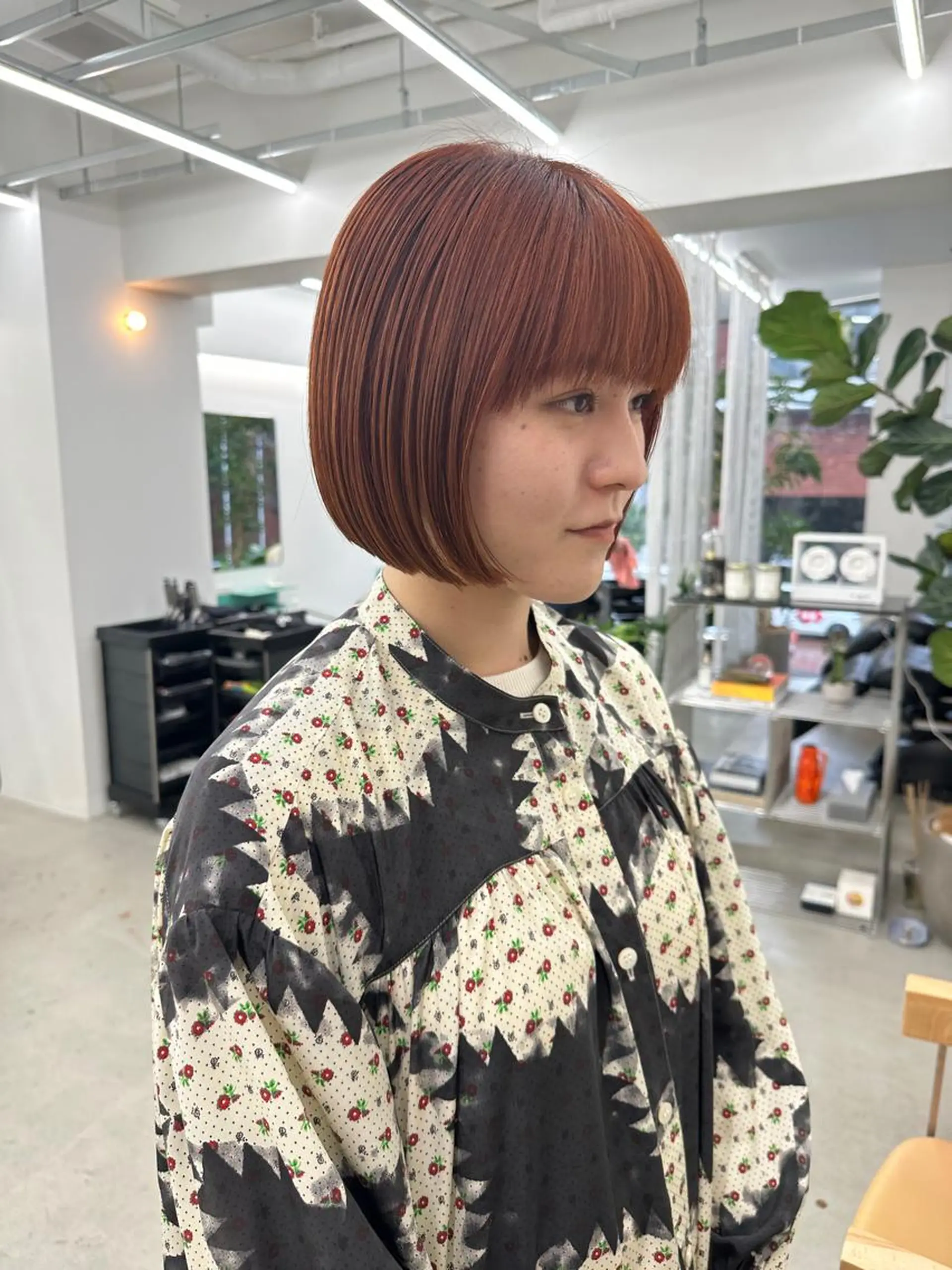 ショート カラー ブリーチ ブラウンカラー ケアブリーチ オレンジ オレンジブラウン ボブ/レイヤー/ケア パーマ/リュウタのヘアスタイル