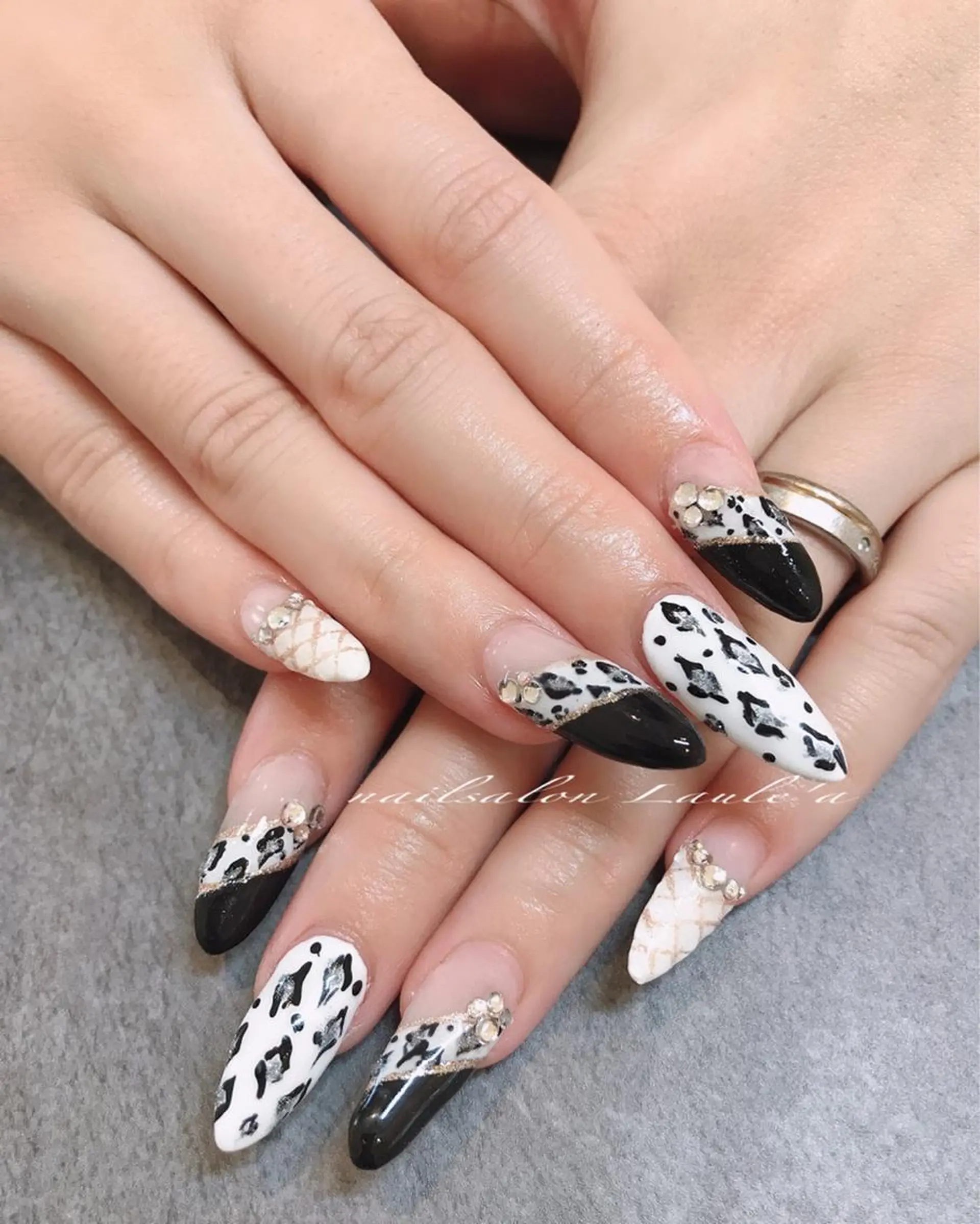 ネイル ハンドネイル nailsalon Laule'aのネイルデザイン