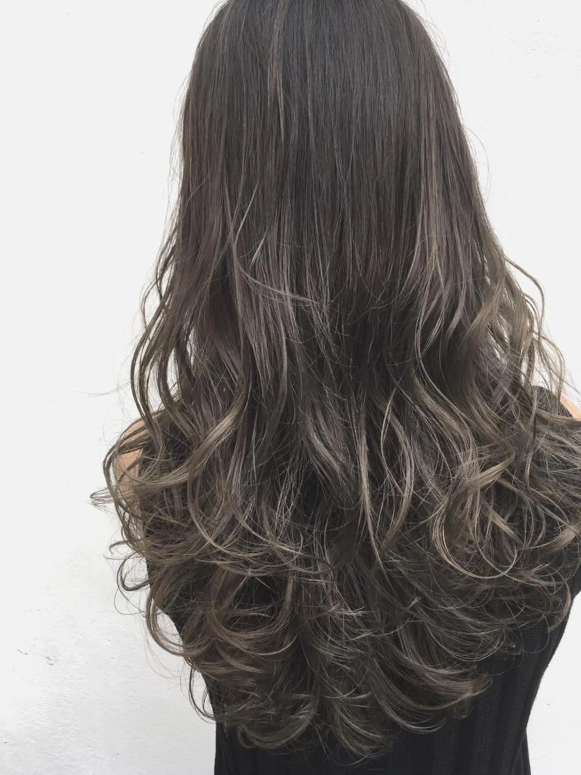 ロング カラー ハイライトカラー ハイライト Lowha_ageo 💐Fuzukiのヘアスタイル