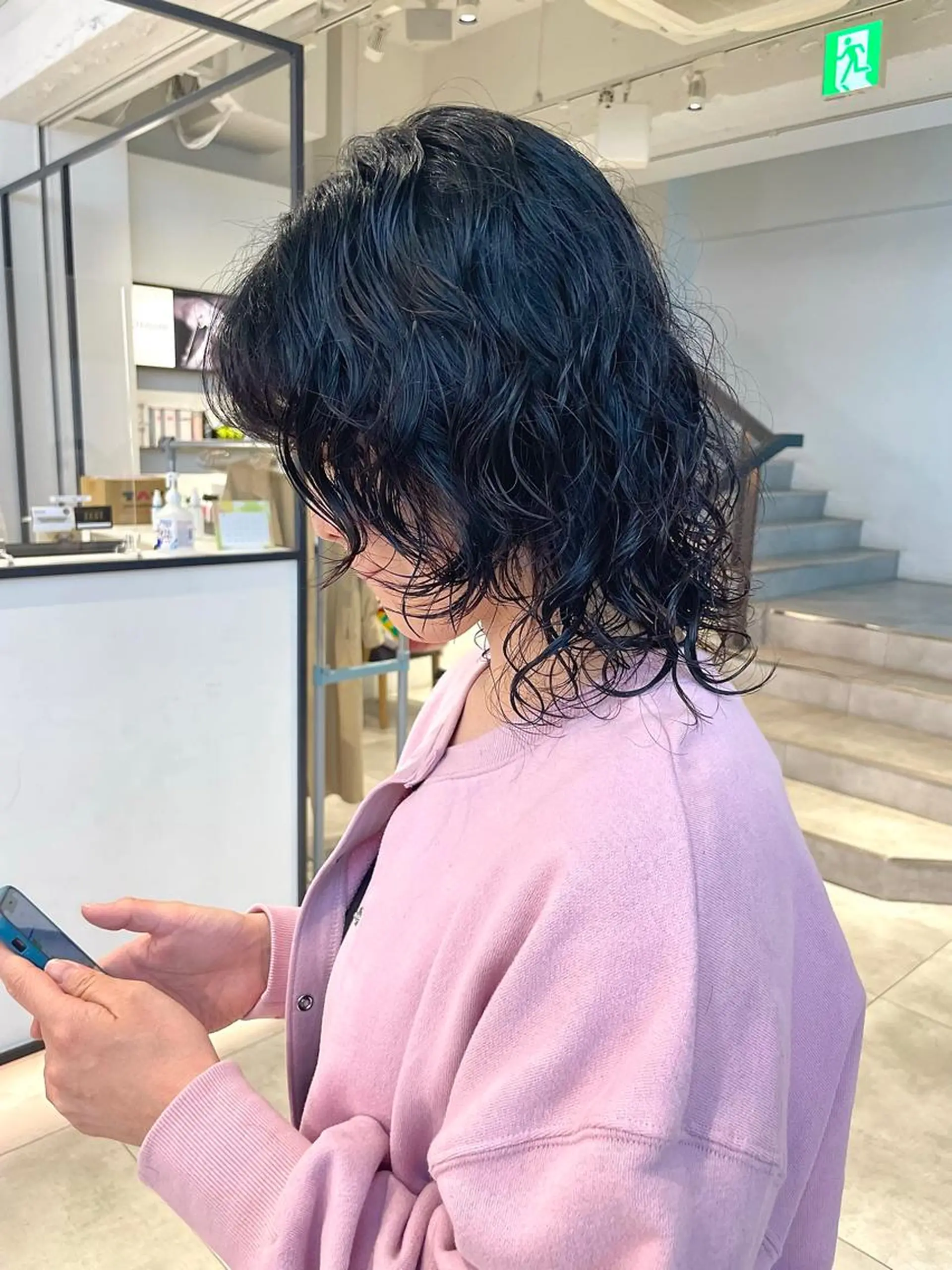 セミロング パーマ 🇰🇷カルマパーマ kaito🇰🇷のヘアスタイル