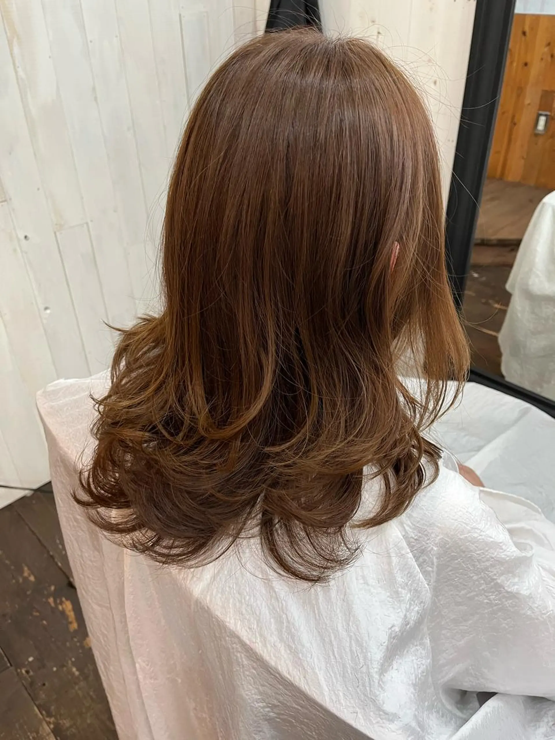 セミロング 紙屋 隼人のヘアスタイル
