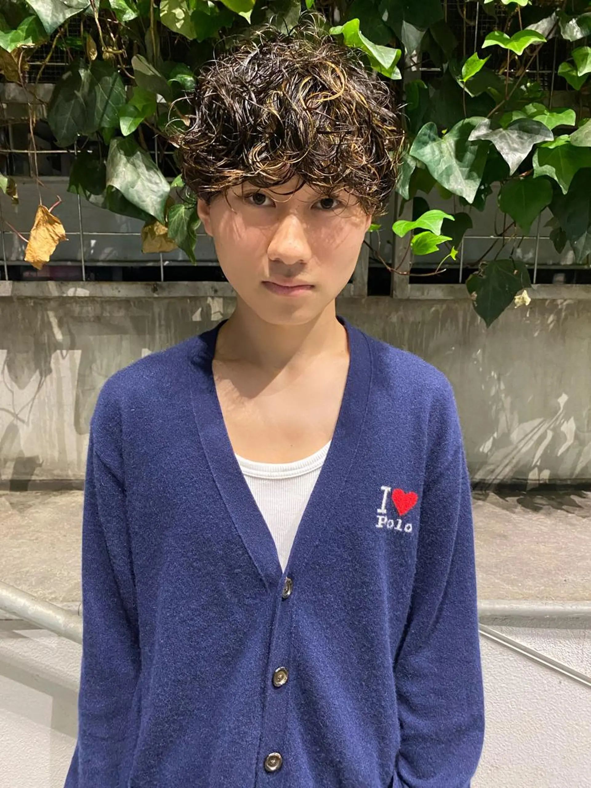 ショート カラー パーマ メンズ メンズブリーチ メンズハイライト メンズインナーカラー メンズパーマ プードルパーマ 💈メンズ短髪特化 ✂︎伊藤大輝💈のヘアスタイル