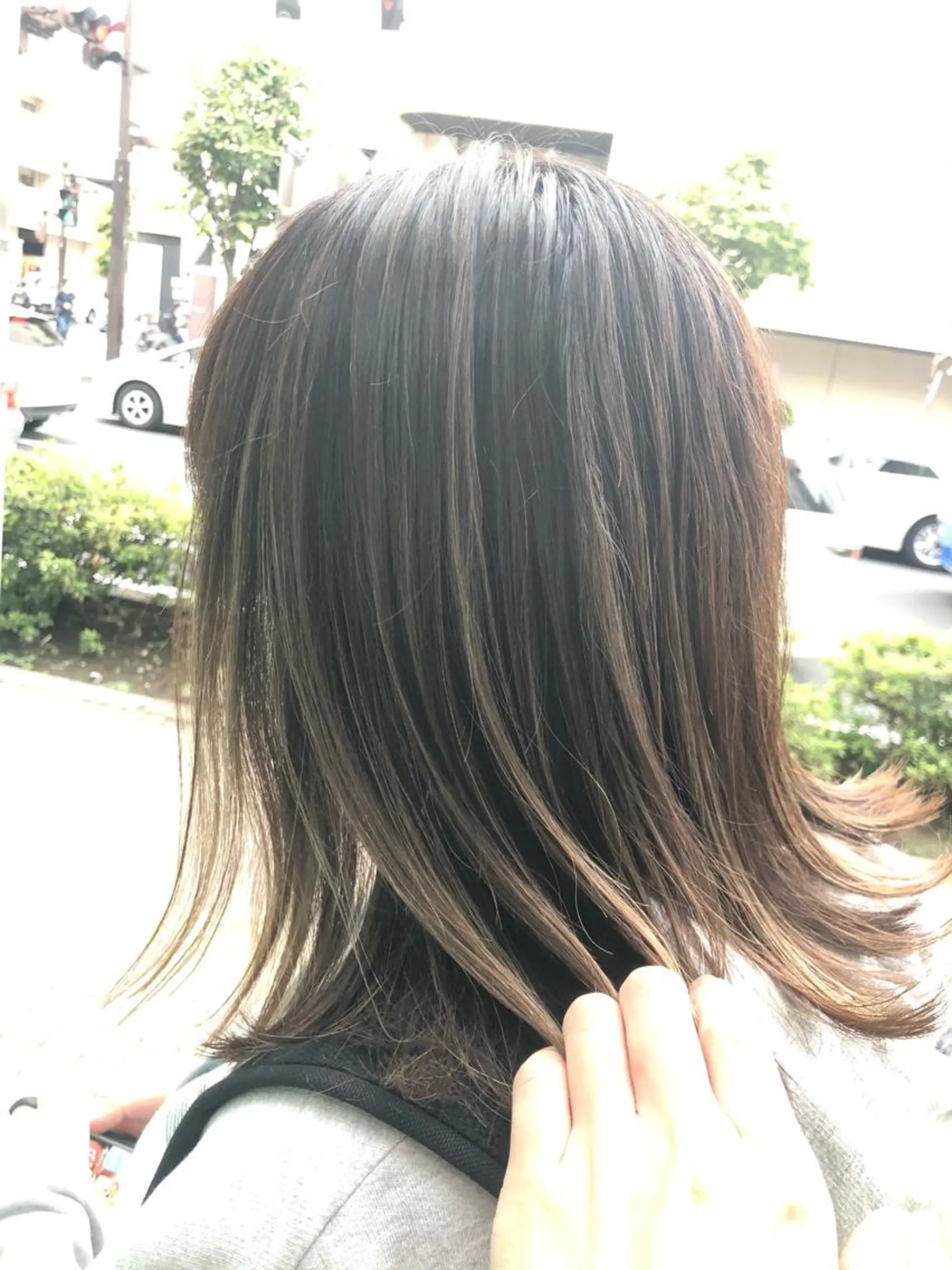 ミディアム ハイライト カット ヘアカラー トリートメント La fith 店長 城谷颯人のヘアスタイル