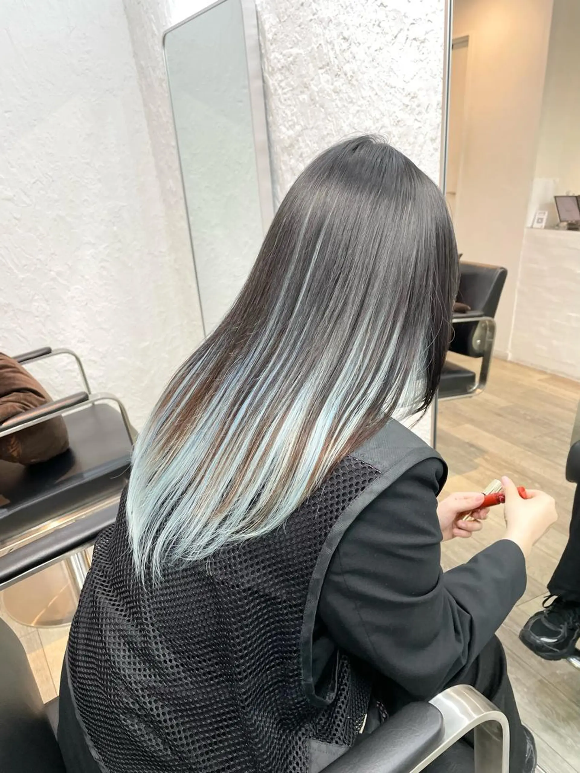 ロング カラー インナーカラー ヘアカラー トリートメント ヘアセット ハイトーン×レイヤー /遠藤将太のヘアスタイル