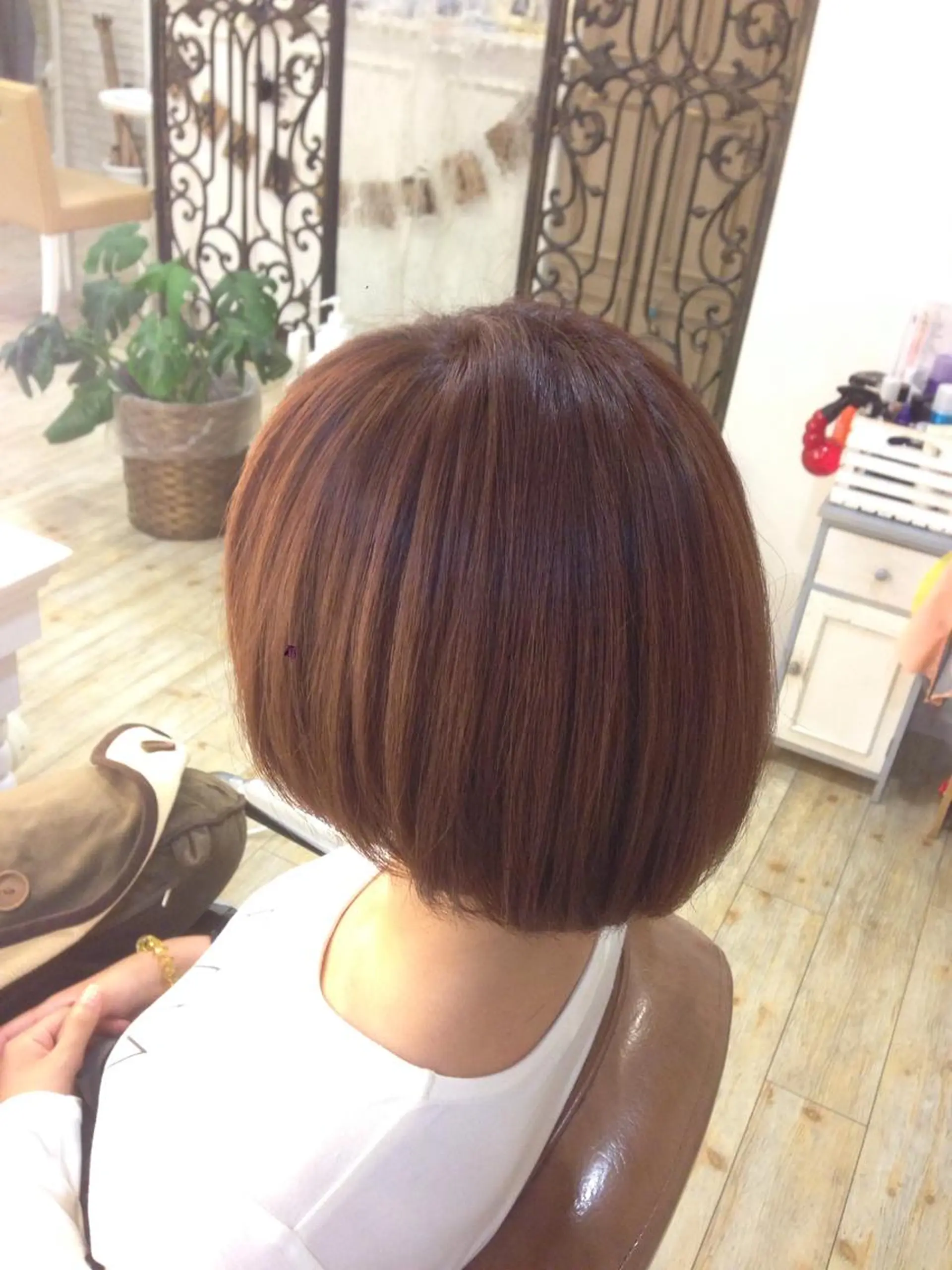 ショート カラー ハイライトカラー レッドカラー ハイライト 小倉 聖也のヘアスタイル