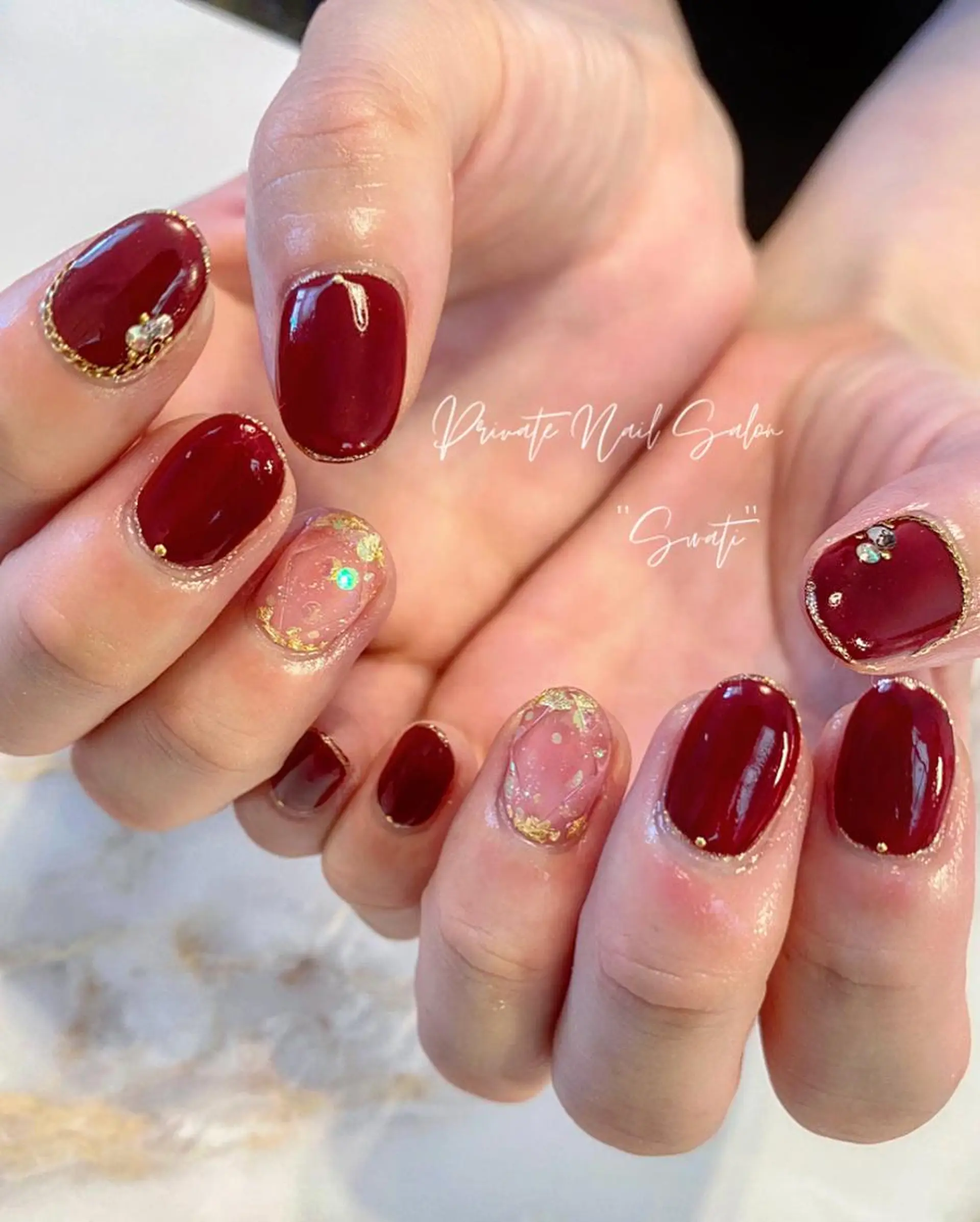 ネイル アートネイル ニュアンスネイル オフィスネイル 冬ネイル yuko （ネイリスト）のネイルデザイン