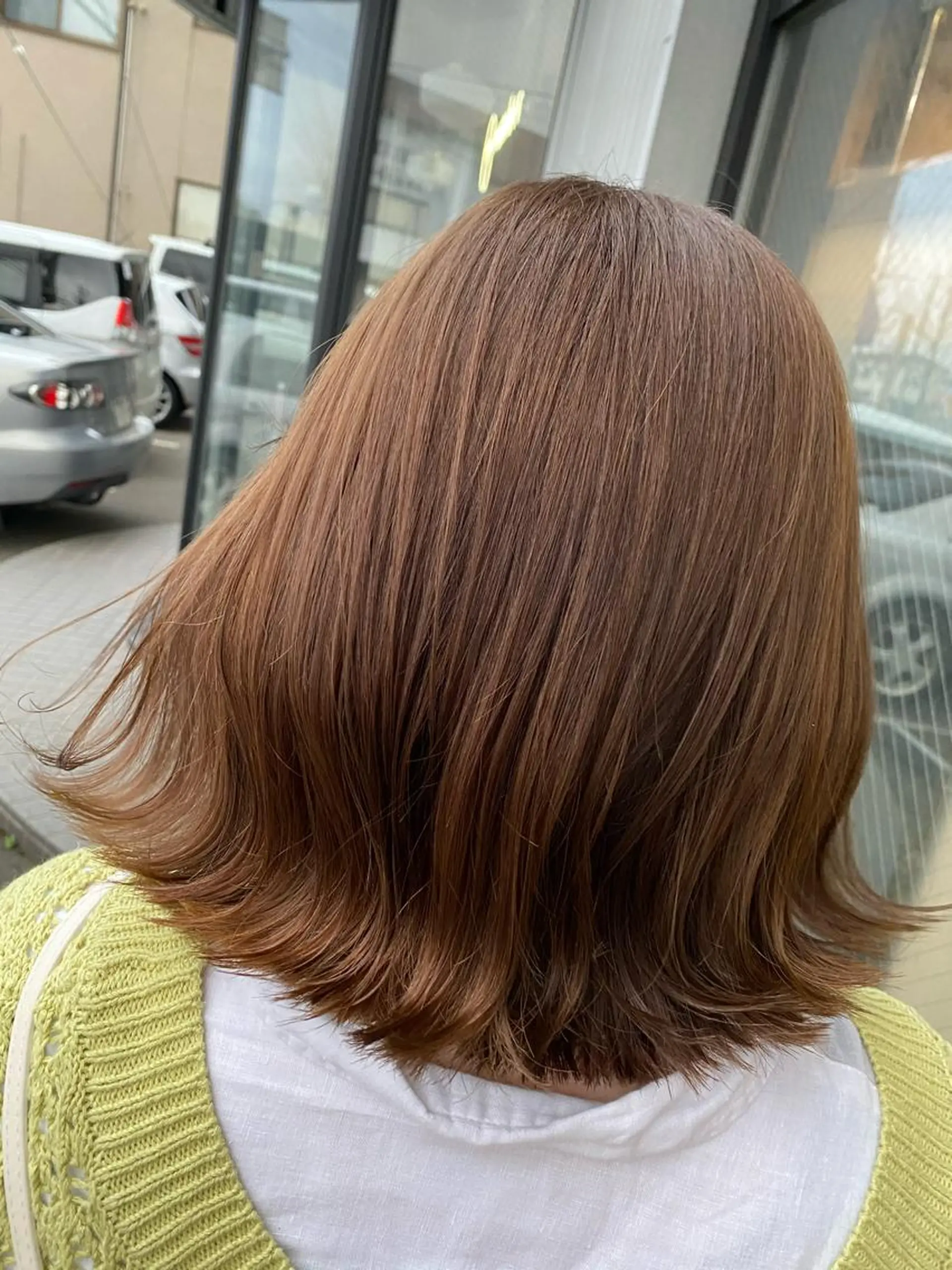 ミディアム ミルクティーブラウン N° Elune MIYUUのヘアスタイル