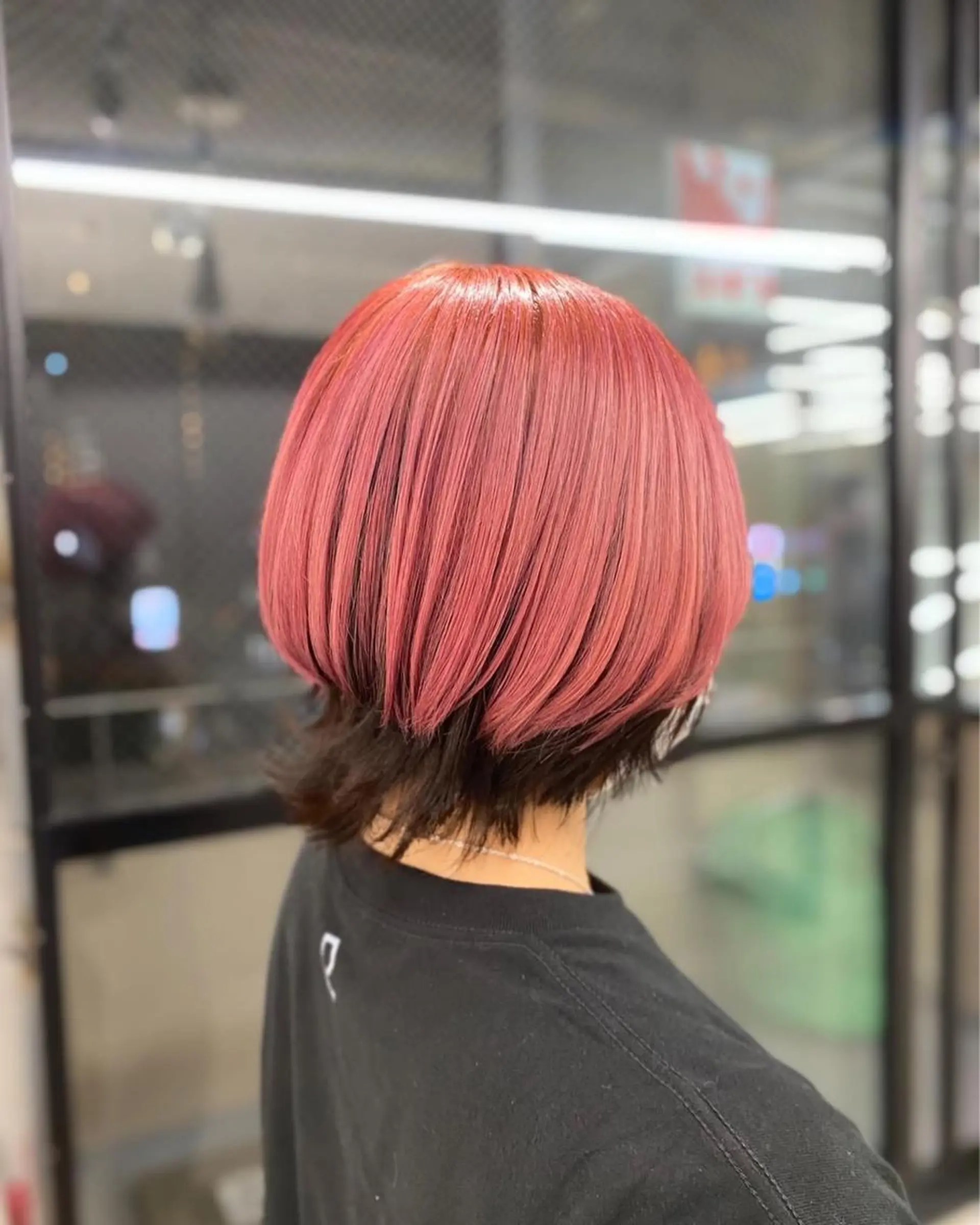 カラー ブラウンカラー ダークブラウン ピンクカラー カット ヘアカラー トリートメント NUMBER 天王寺YUYAのヘアスタイル