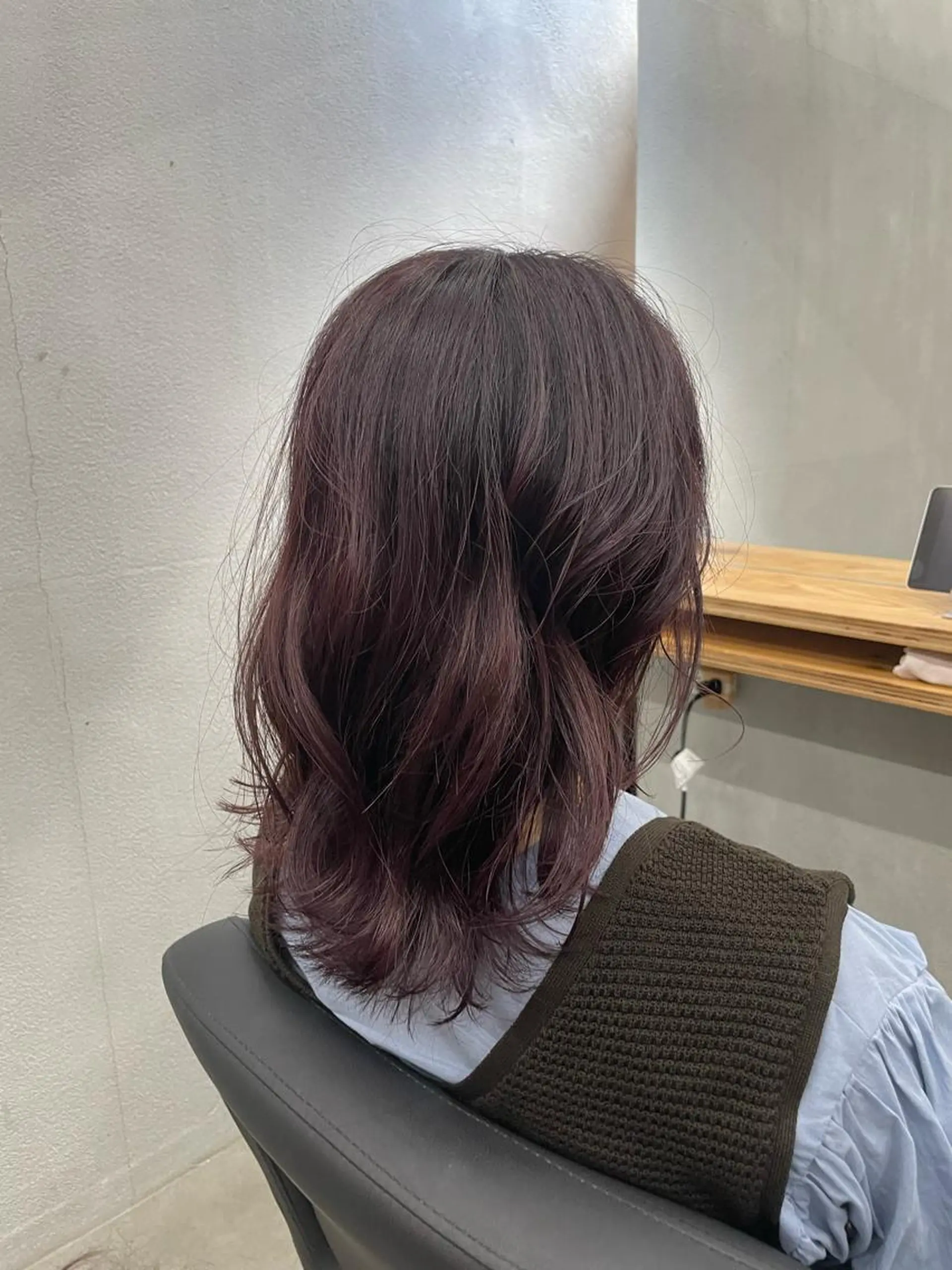 ミディアム mono / Manatoのヘアスタイル