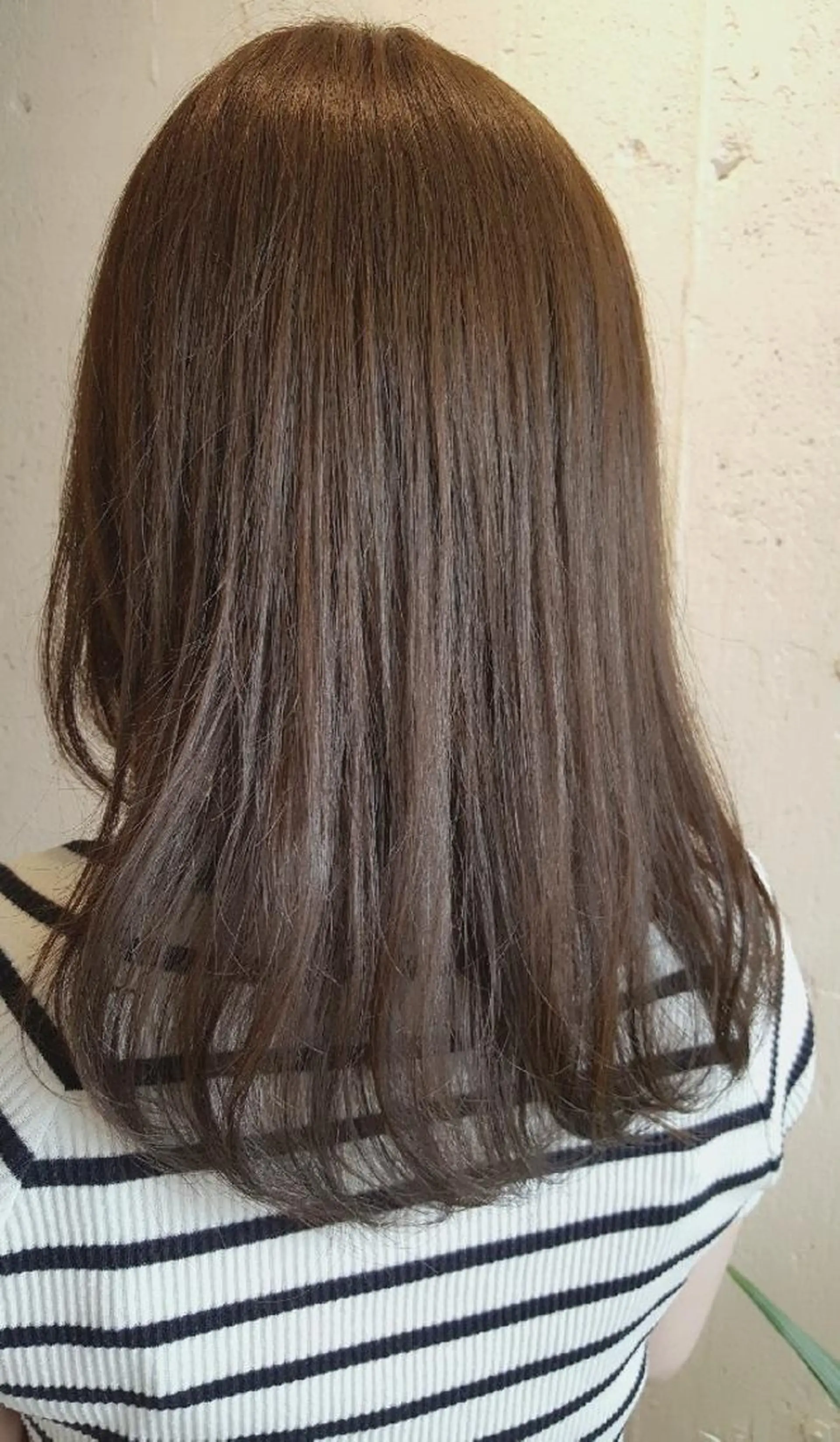 ミディアム カラー アッシュ イルミナカラー あらき ちさとのヘアスタイル