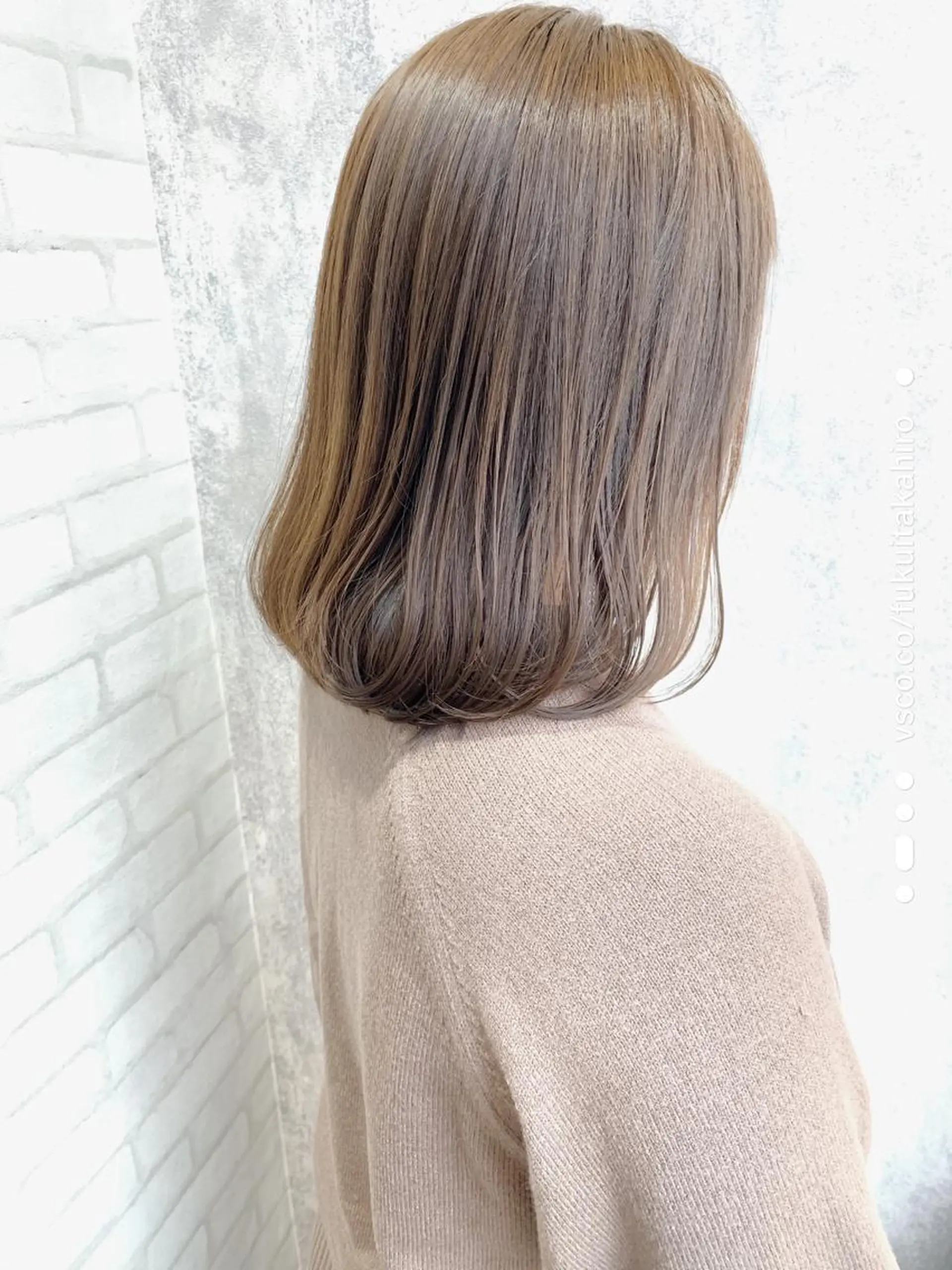 ミディアム カラー ミディアムパーマ アディクシーカラー アッシュ バレイヤージュ ブリーチ カット ヘアカラー トリートメント Zina福岡天神🪞 髪質改善🪞レイヤーのヘアスタイル