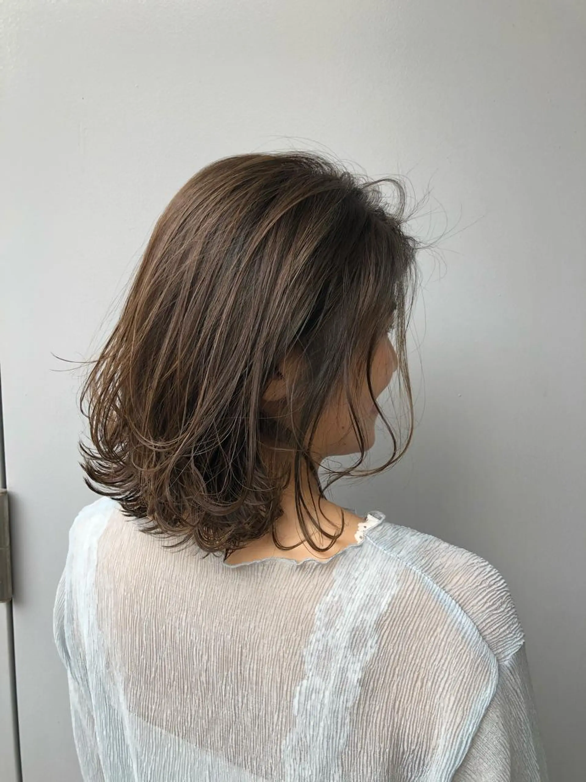 ミディアム Nero✂︎ officialのヘアスタイル