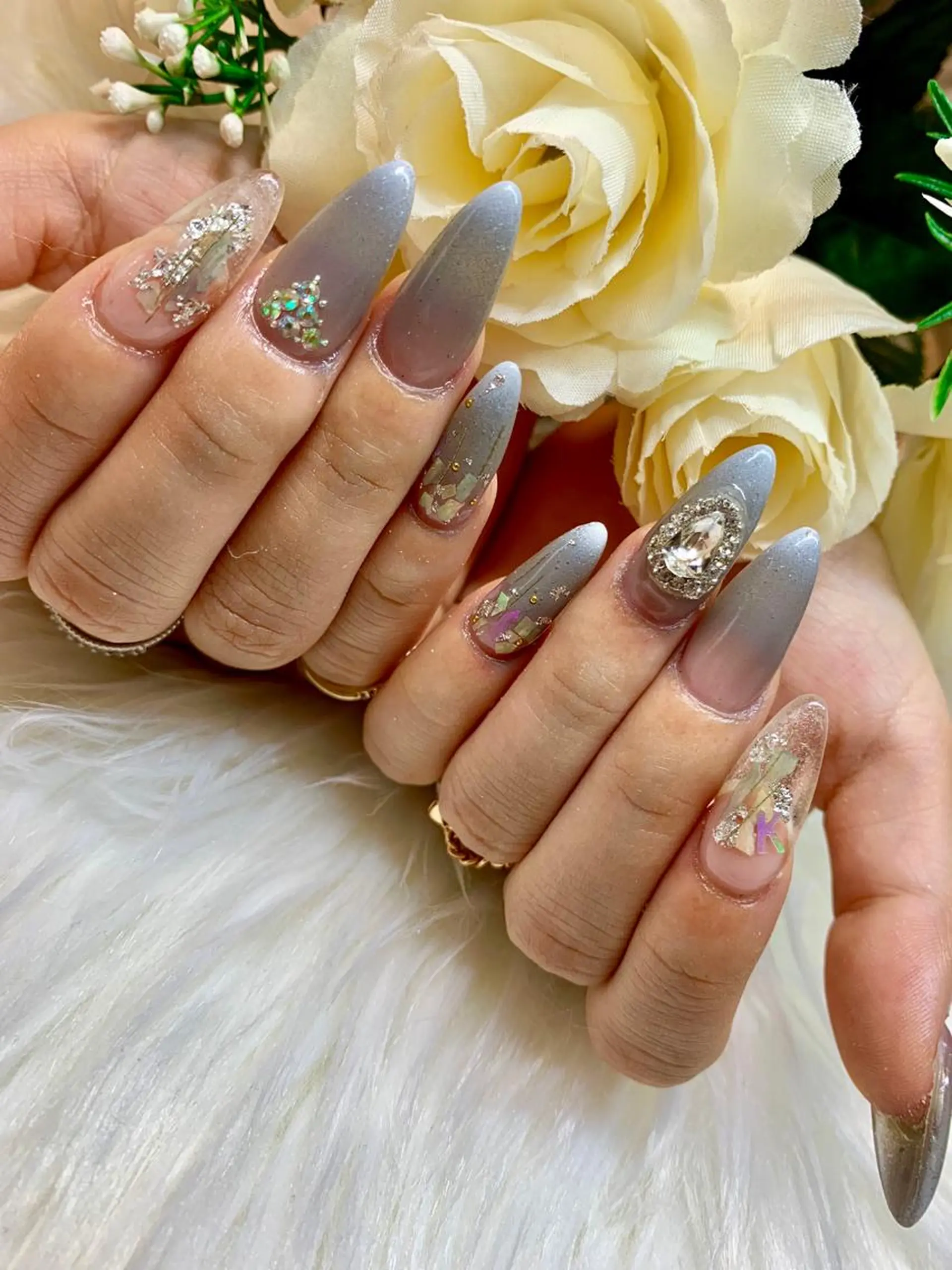 ネイル スカルプネイル ハンドネイル Grazie AMOREのネイルデザイン