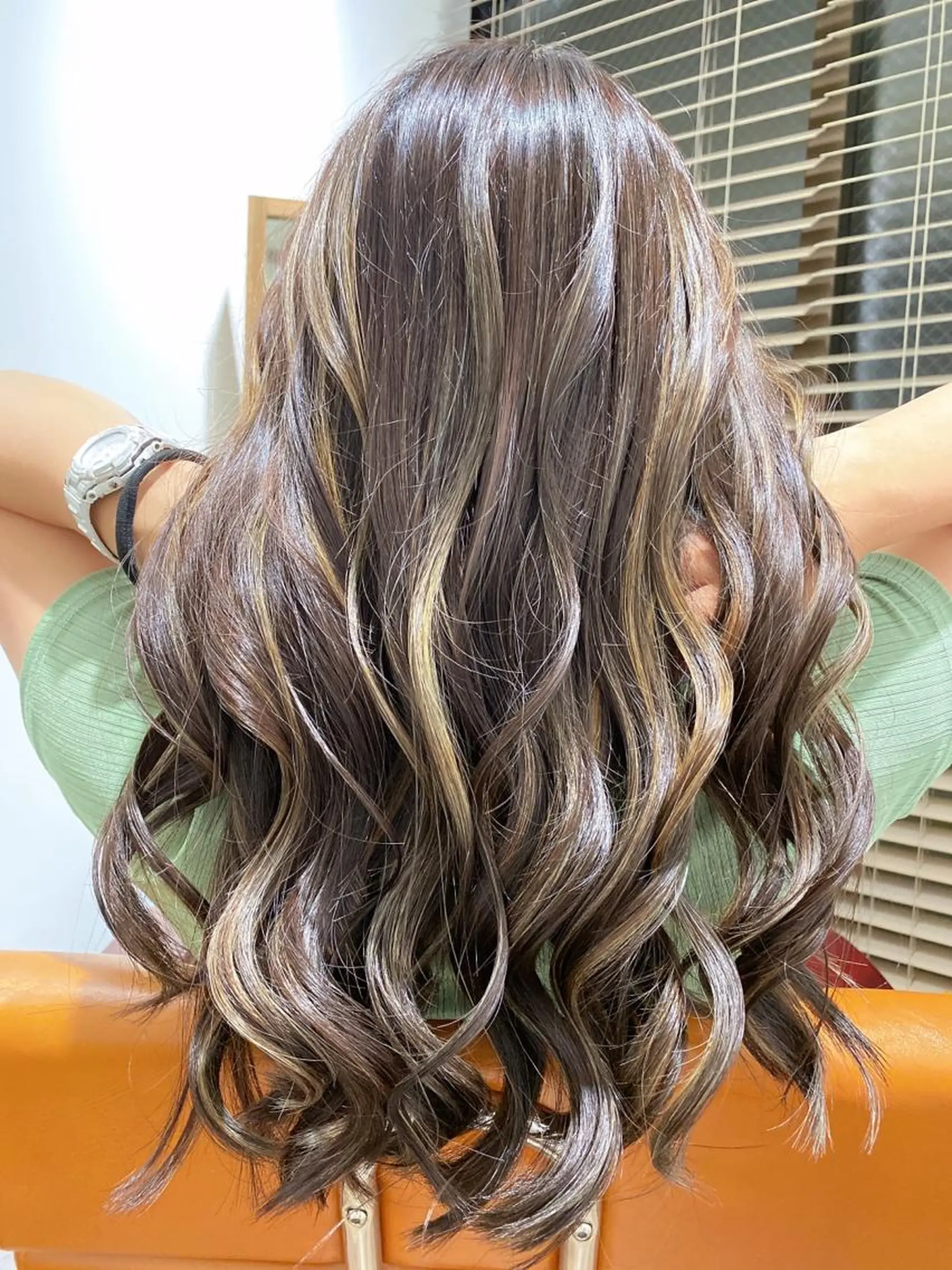 ロング カラー ヘアカラー トリートメント ハイライト⭐️上野 高広のヘアスタイル