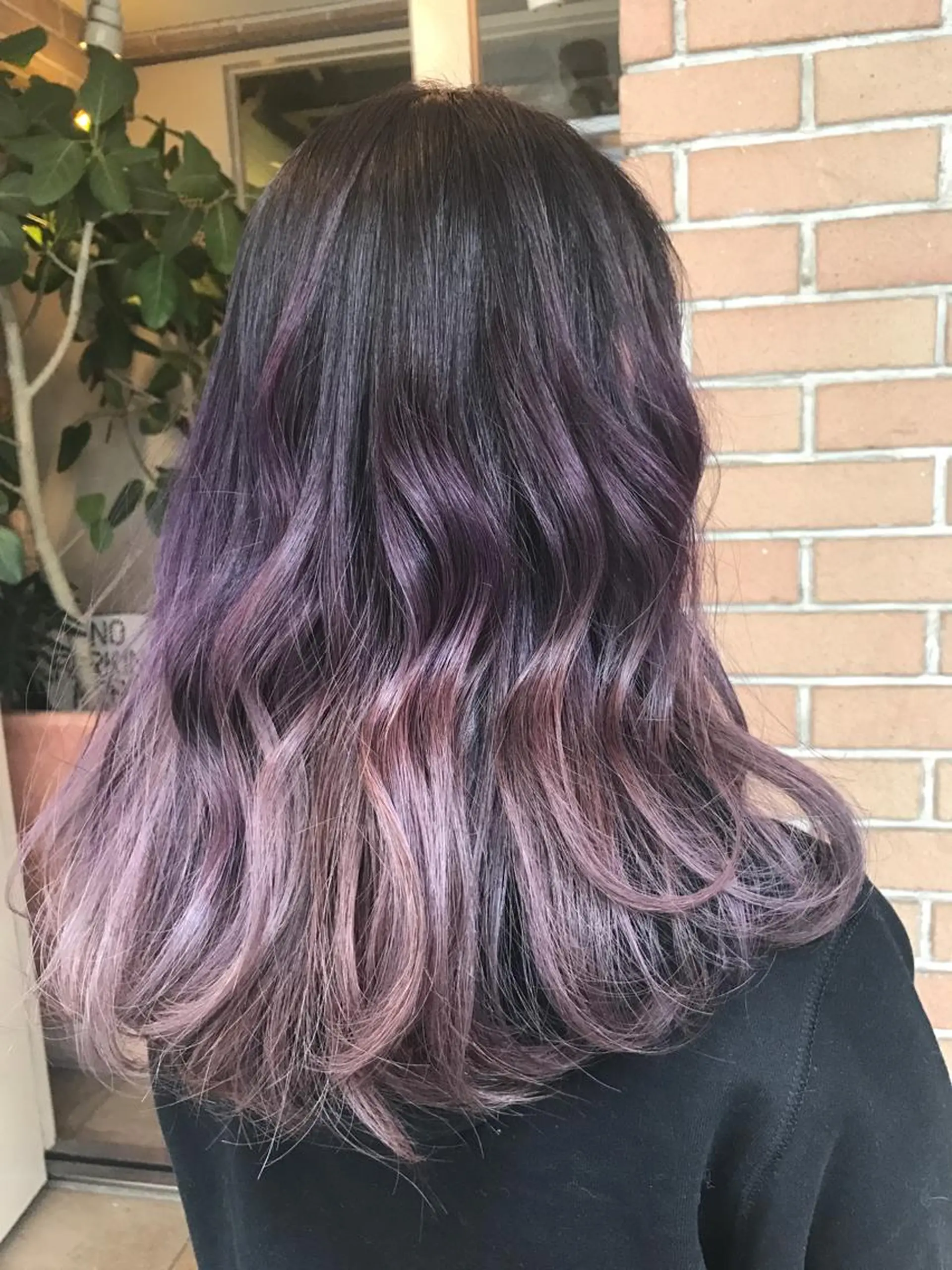 セミロング カラー ダブルカラー グラデーションカラー パープルカラー サロンドミルク 原宿のヘアスタイル