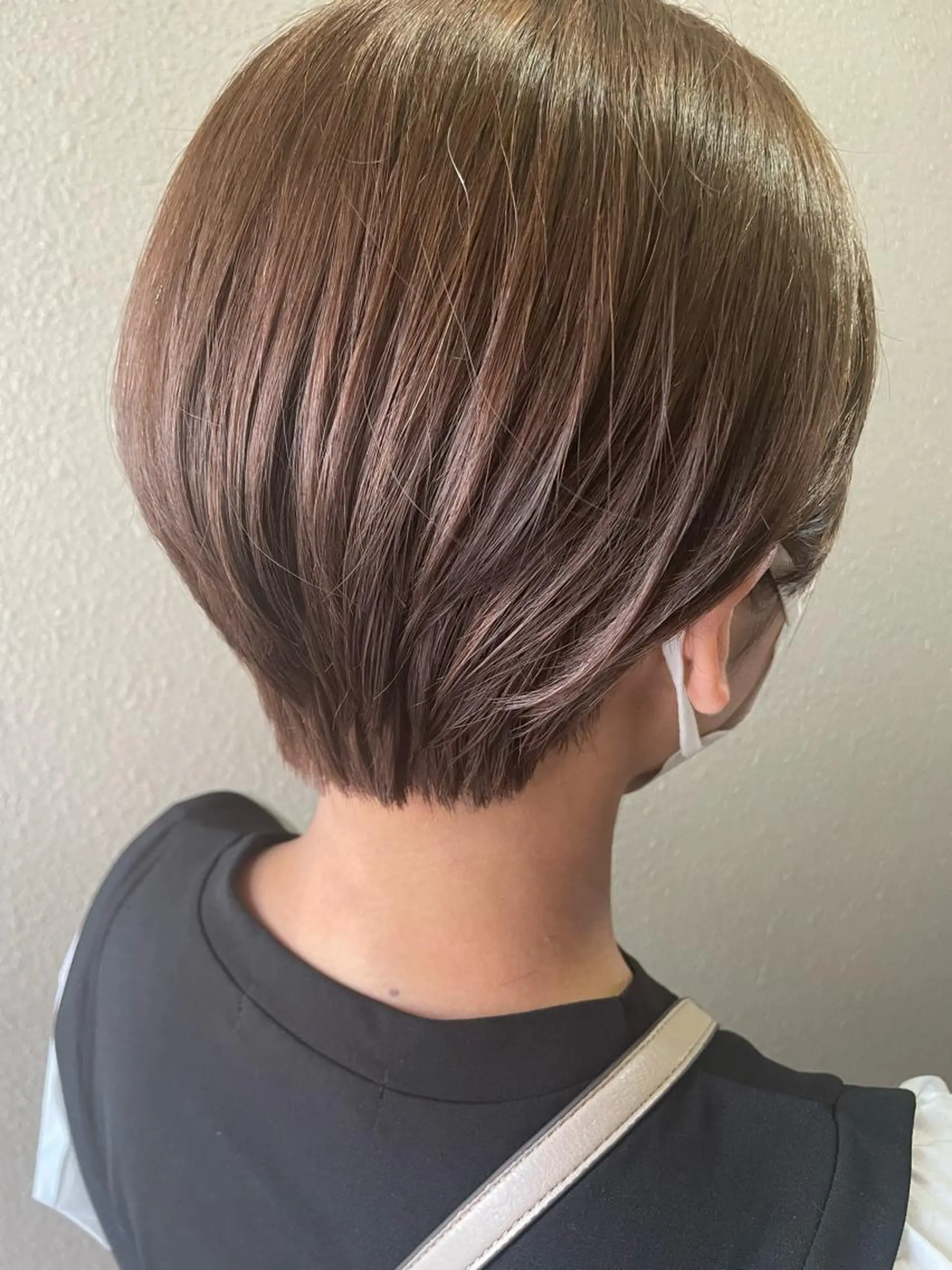 ショート カラー ベージュカラー ショートヘア サダハルカ ｜chouetteのヘアスタイル