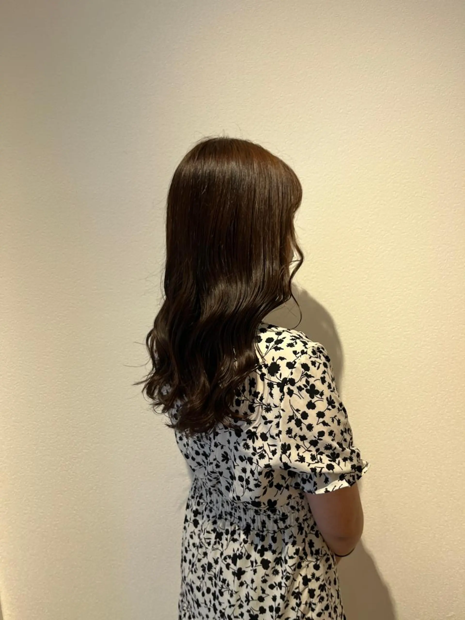 ロング カラー アッシュ バレイヤージュ ベージュカラー ブリーチ ケアブリーチ 🌼あんなtrend color🌼のヘアスタイル