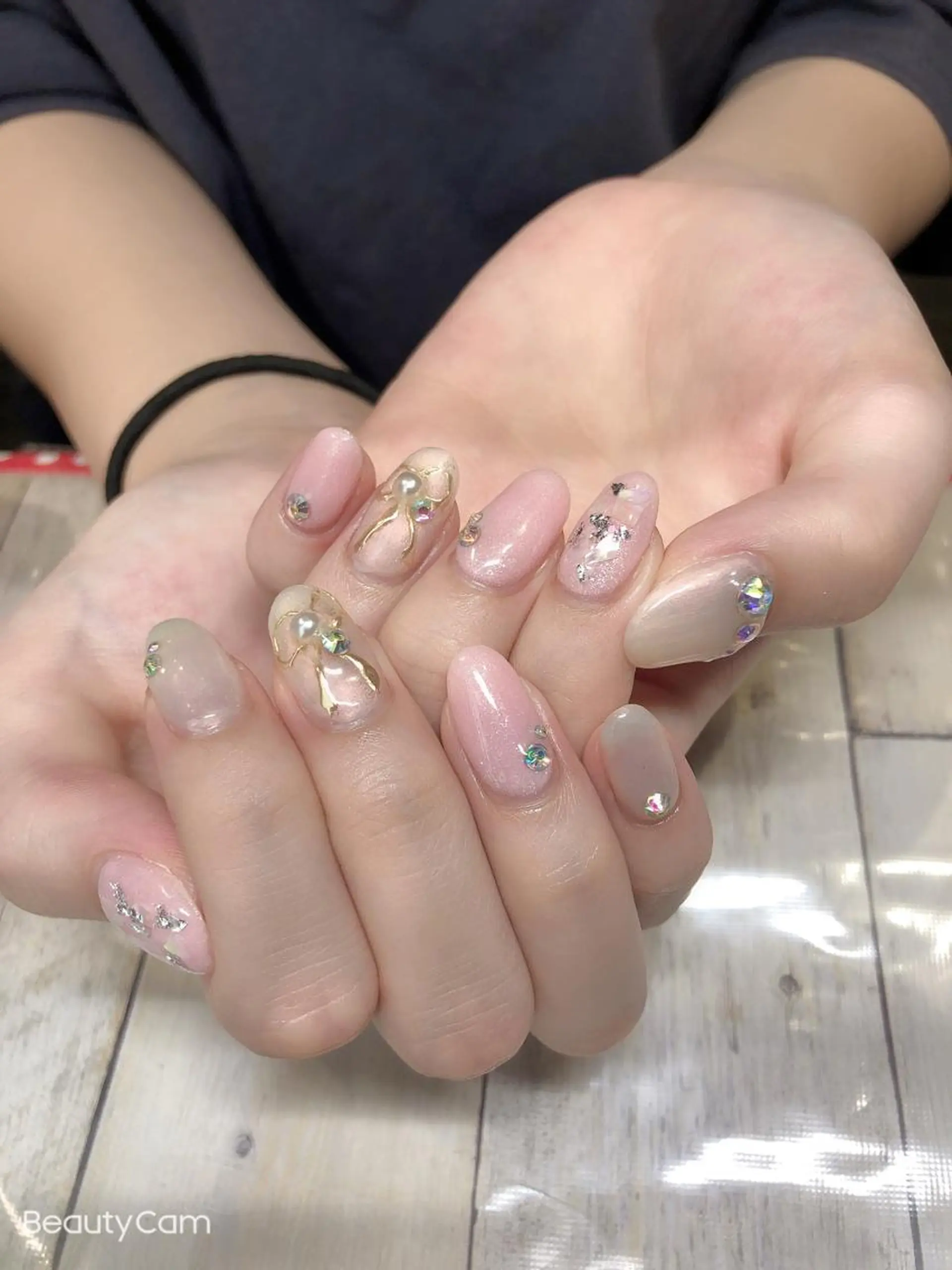 ネイル ✨アン ミユ✨のネイルデザイン