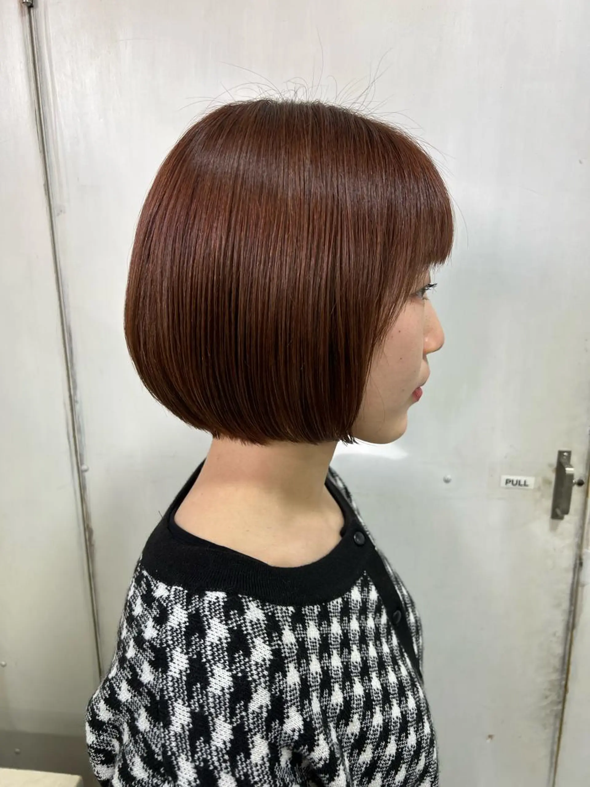 ショート カラー 鈴木 麻希のヘアスタイル