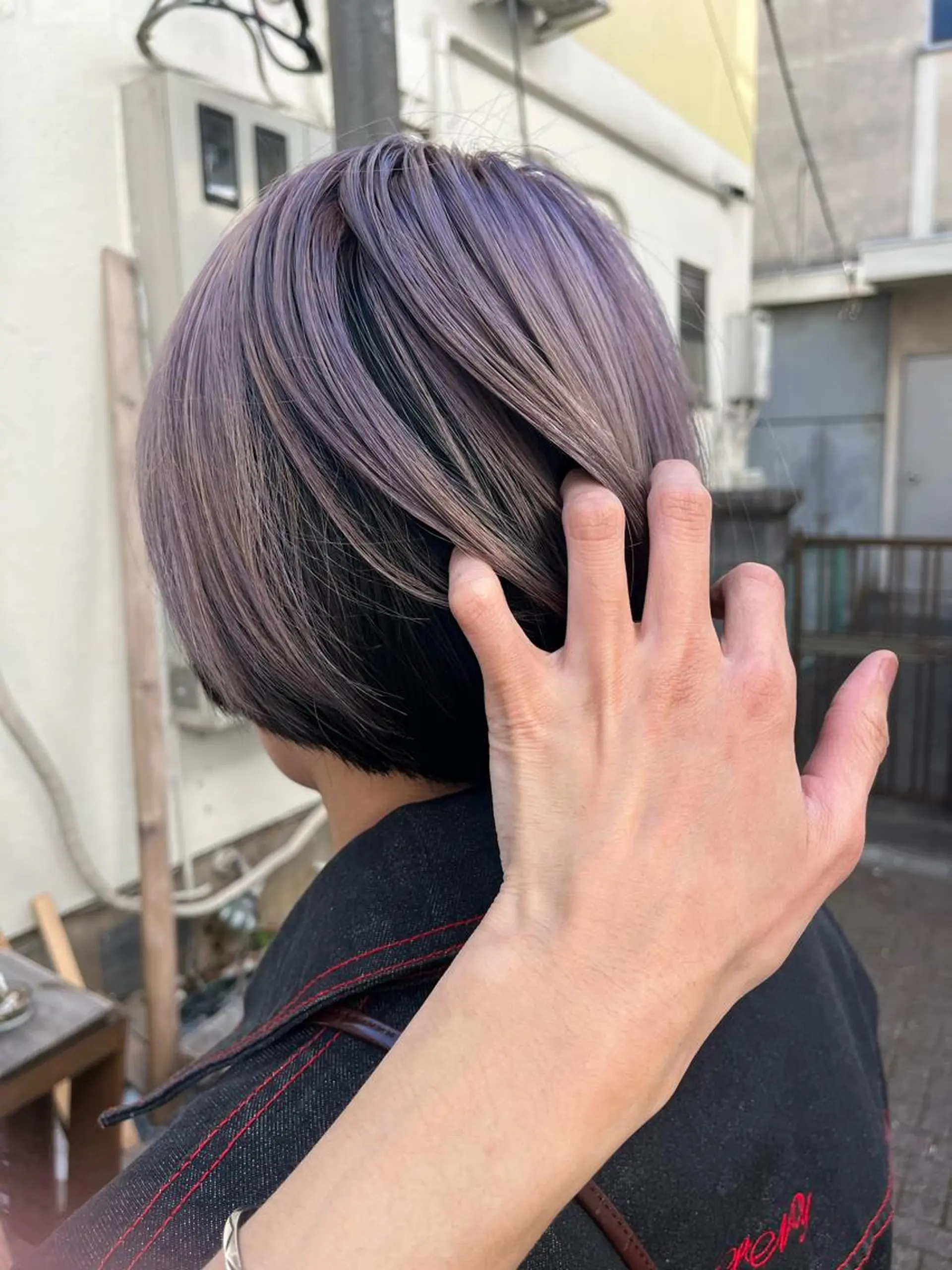ショート カラー メンズ ショートボブ ボブレイヤー メンズバレイヤージュ メンズブリーチ メンズインナーカラー カット ヘアカラー トリートメント 原宿サロン代表 デザインカラー伊藤卓のヘアスタイル