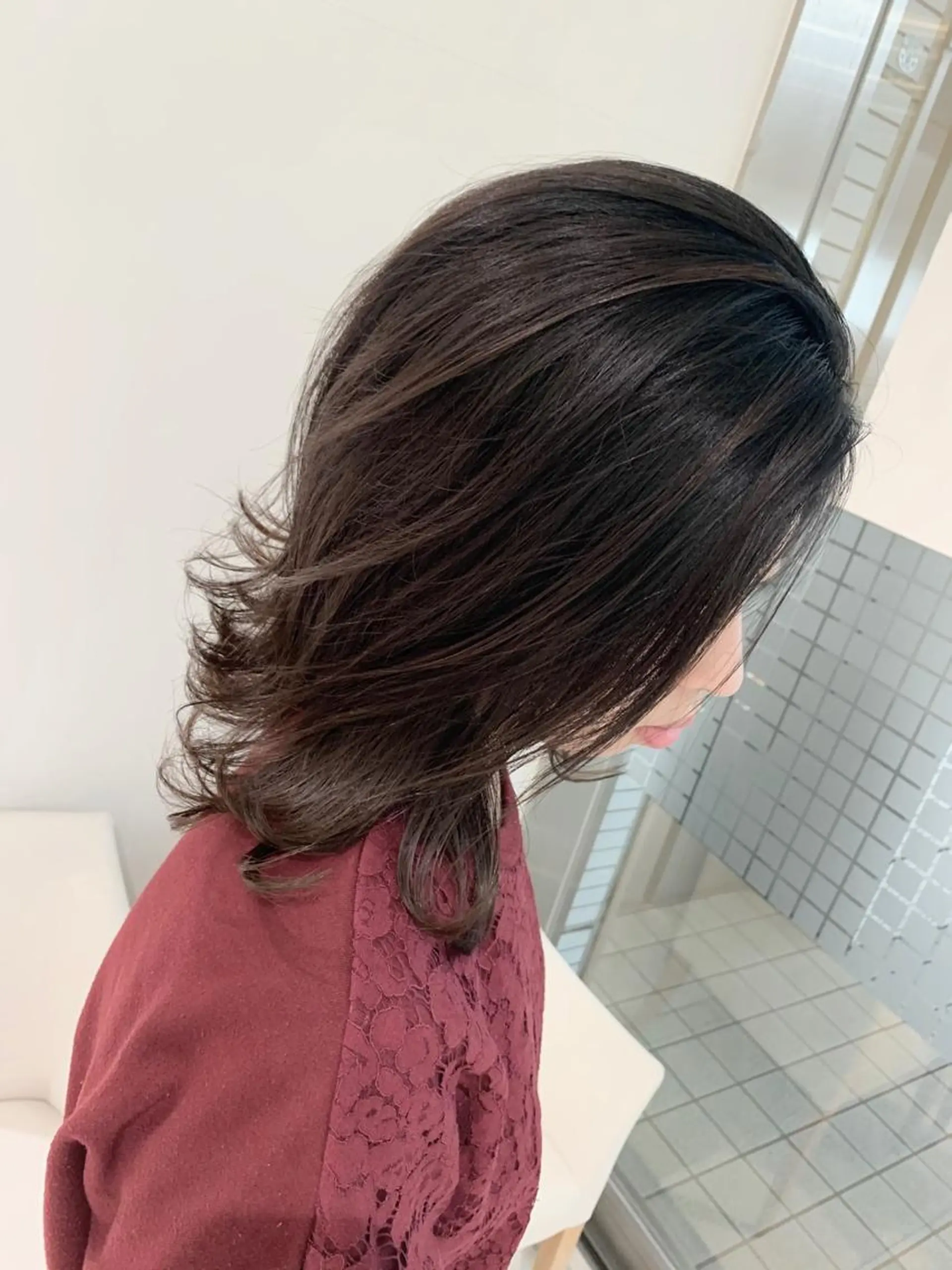 ミディアム カラー バレイヤージュ レイヤーカット カット ヘアカラー N° jillva ♦️川端裕司♦️のヘアスタイル