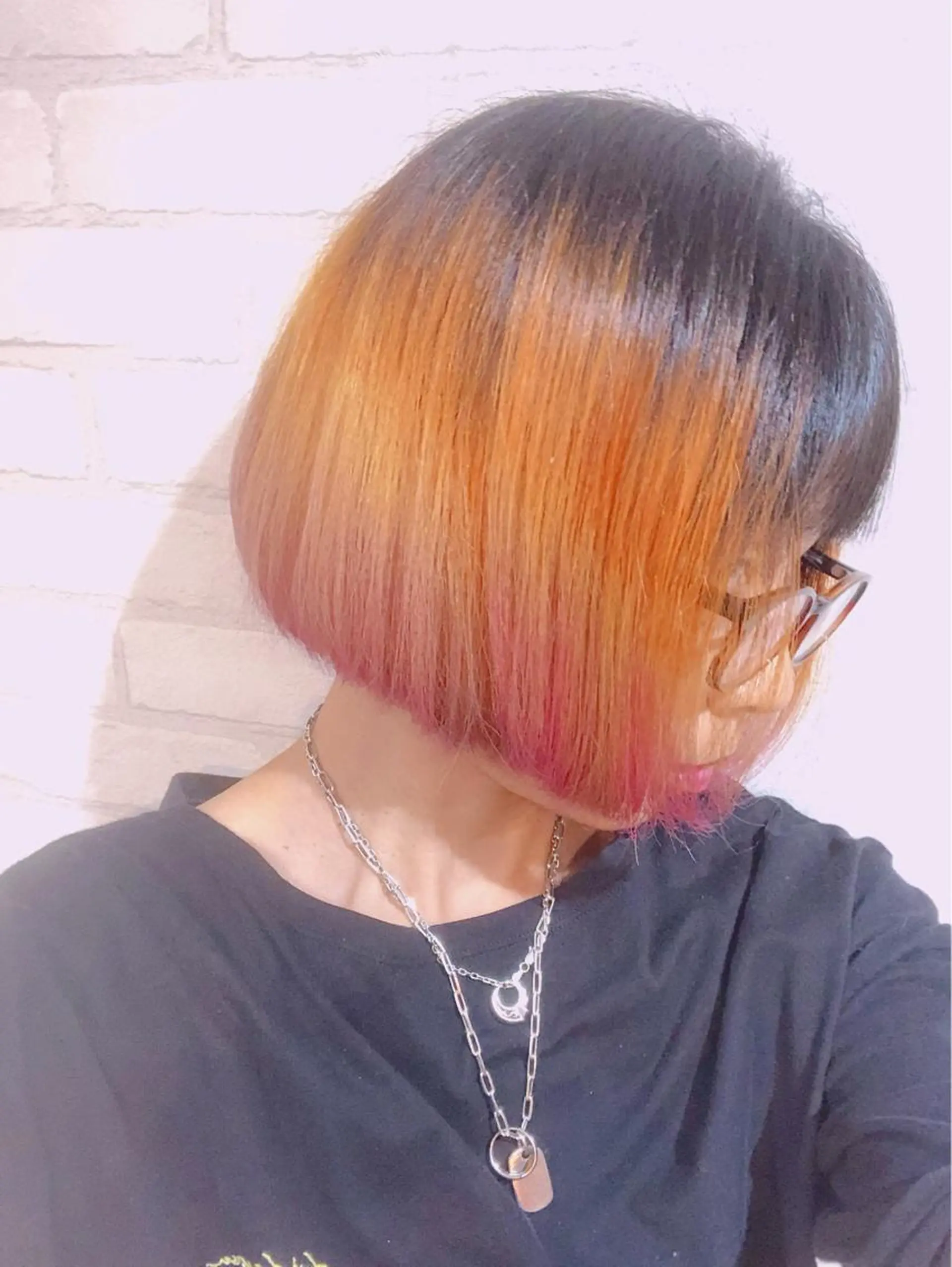 ショート カット ヘアカラー トリートメント みやもと まなみのヘアスタイル