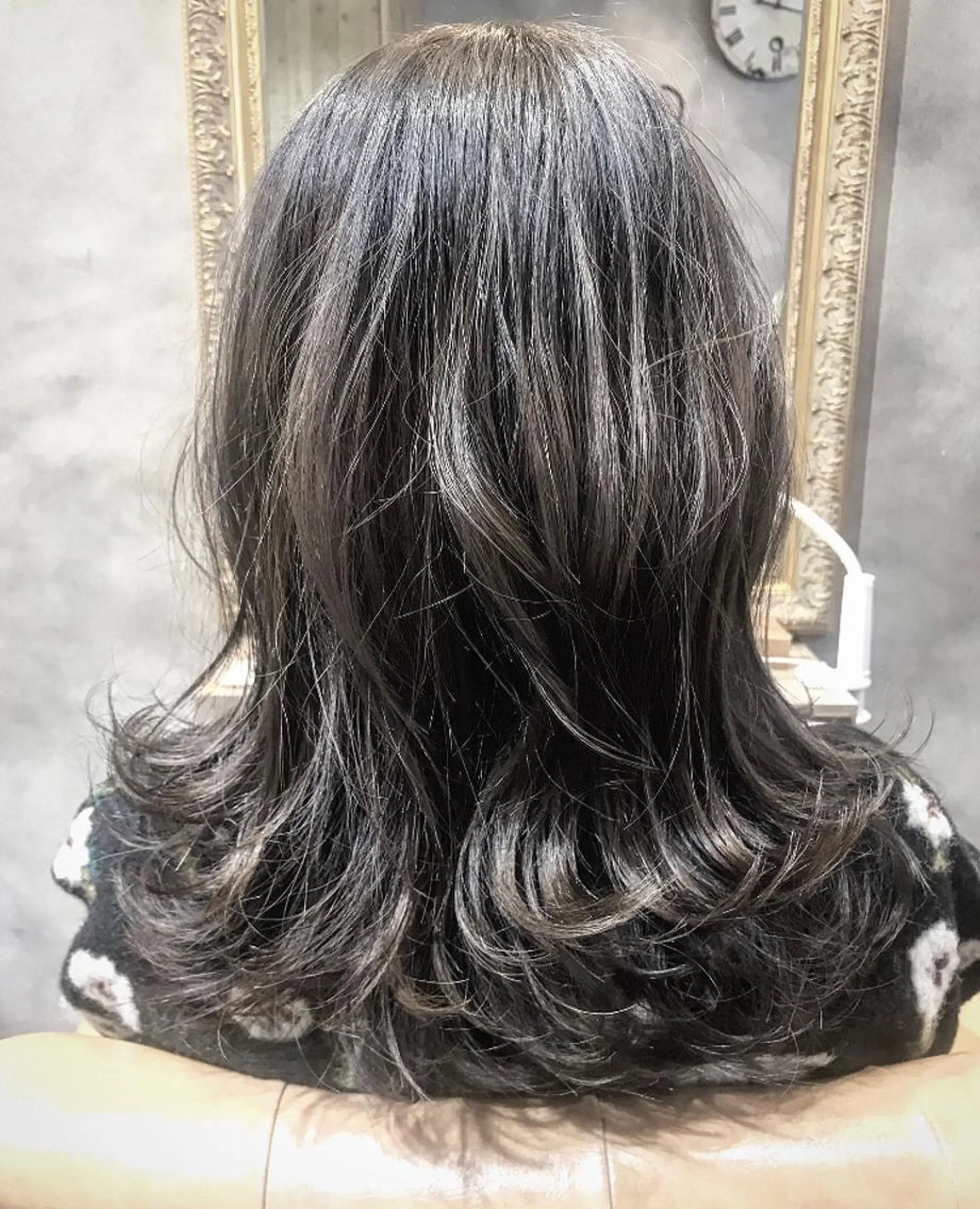 ミディアム channel 大澤俊文のヘアスタイル