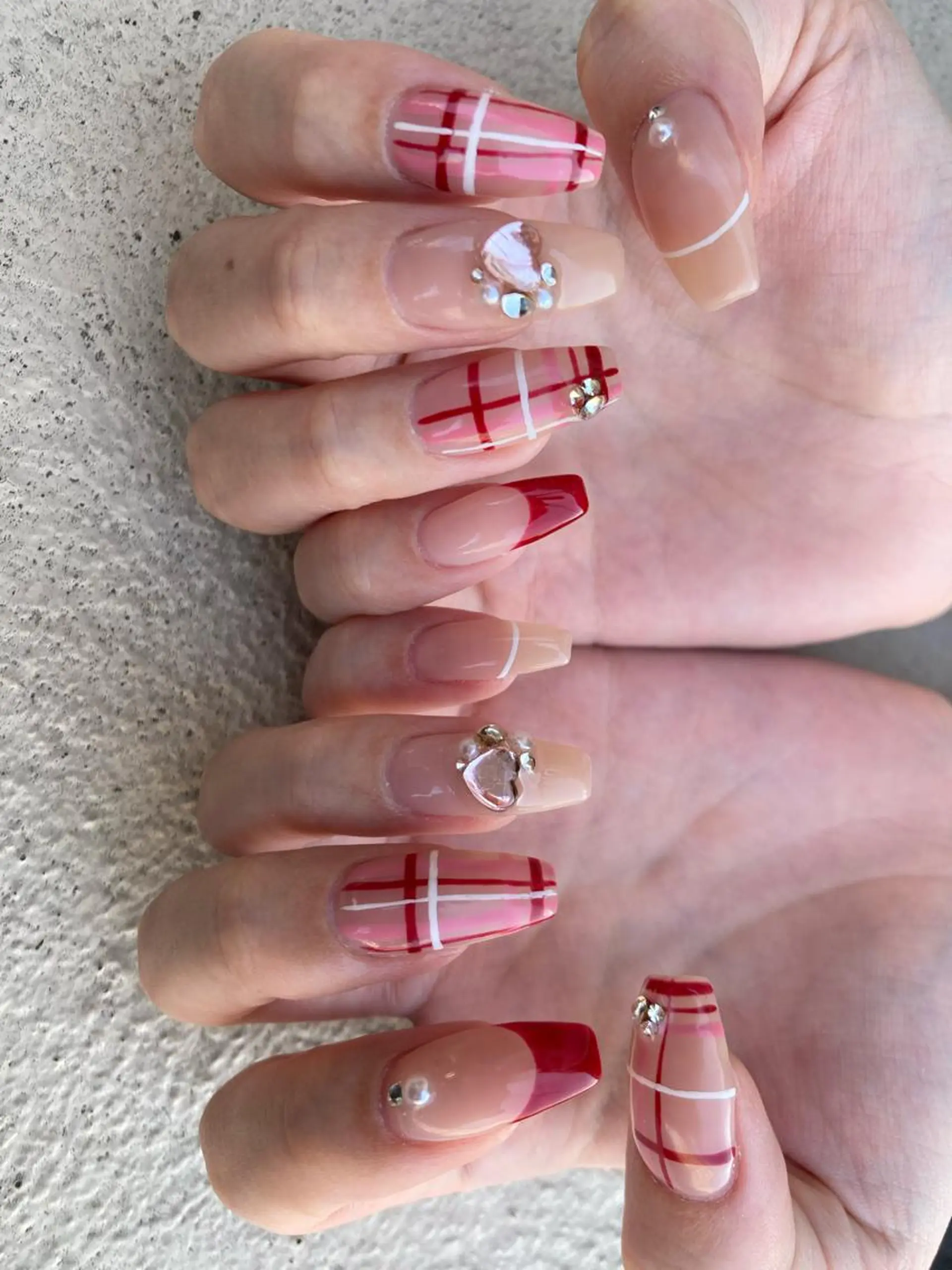 ロング ネイル ハンドネイル フットネイル ✴︎ Delightのネイルデザイン