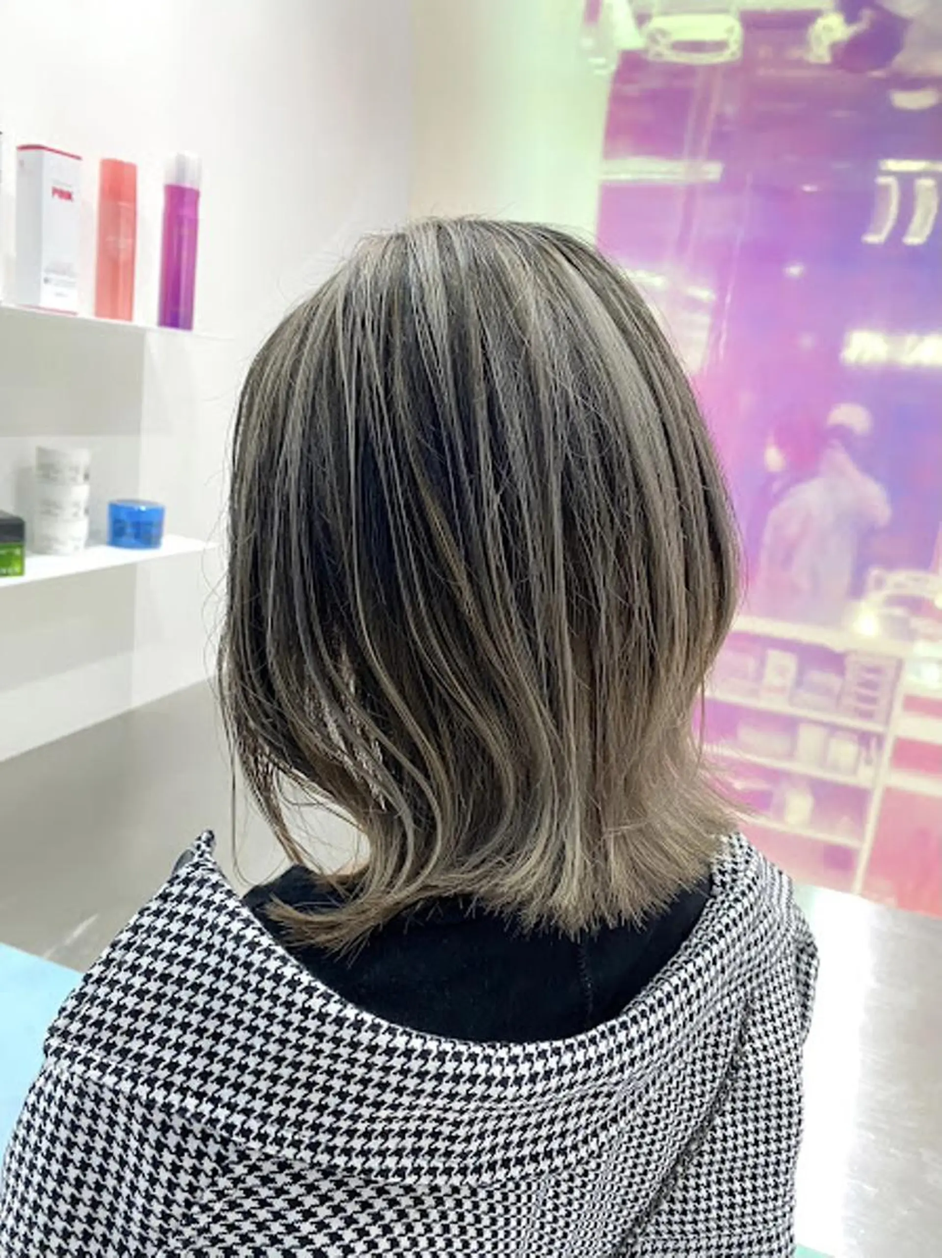 カラー 🤍THEATER 【公式】札幌🤍🍬のヘアスタイル