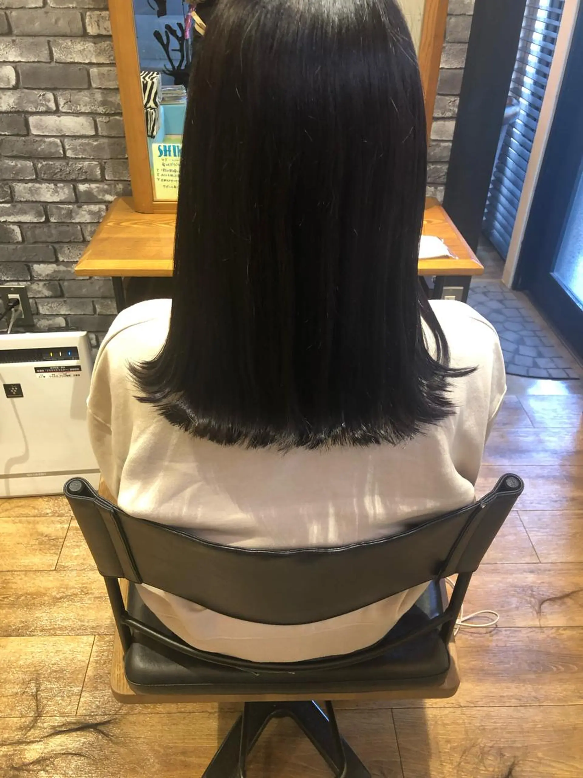 セミロング mai /attraのヘアスタイル