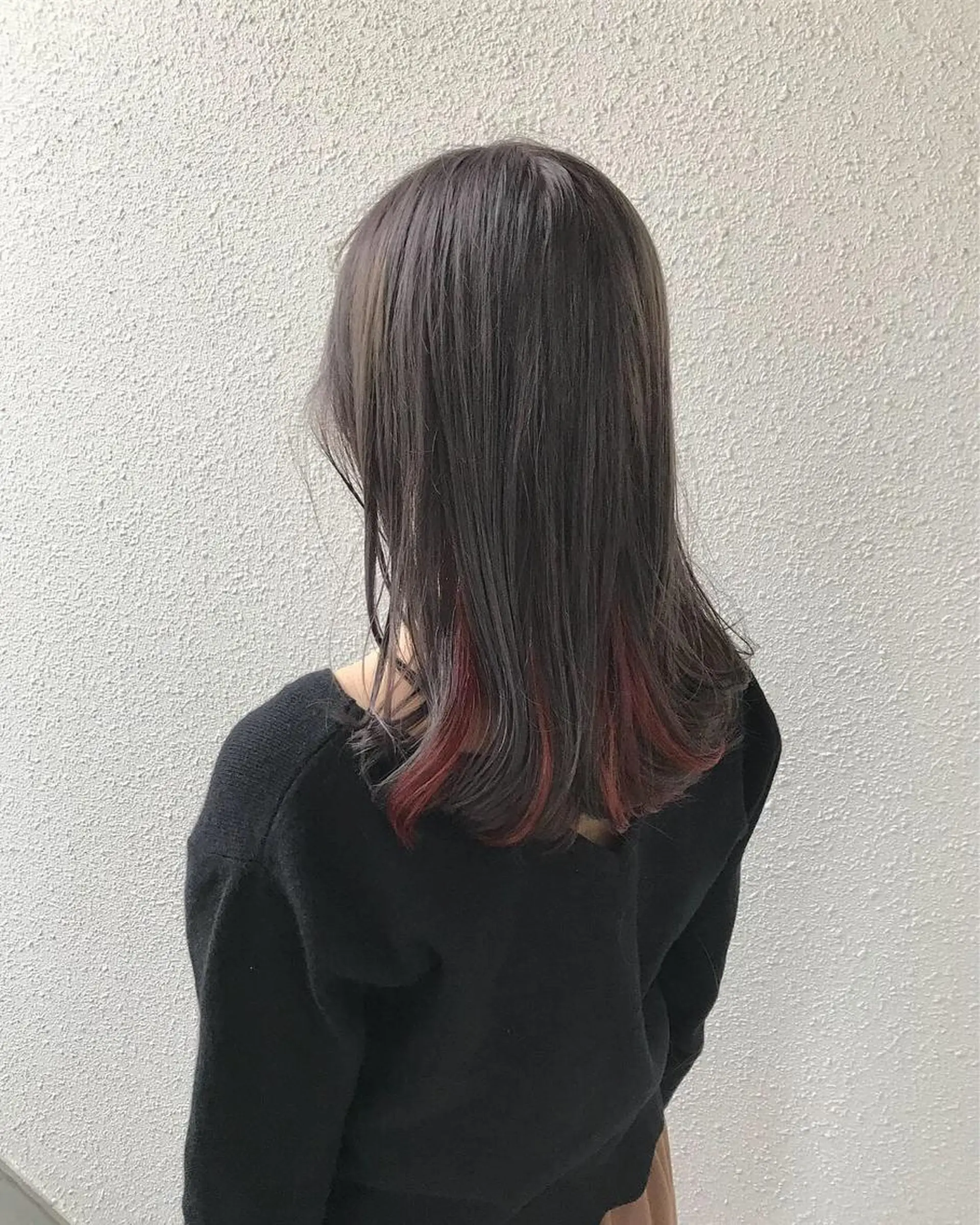 ミディアム カラー ブリーチ レッドカラー インナーカラー/天神 ブリーチ/吉田のヘアスタイル