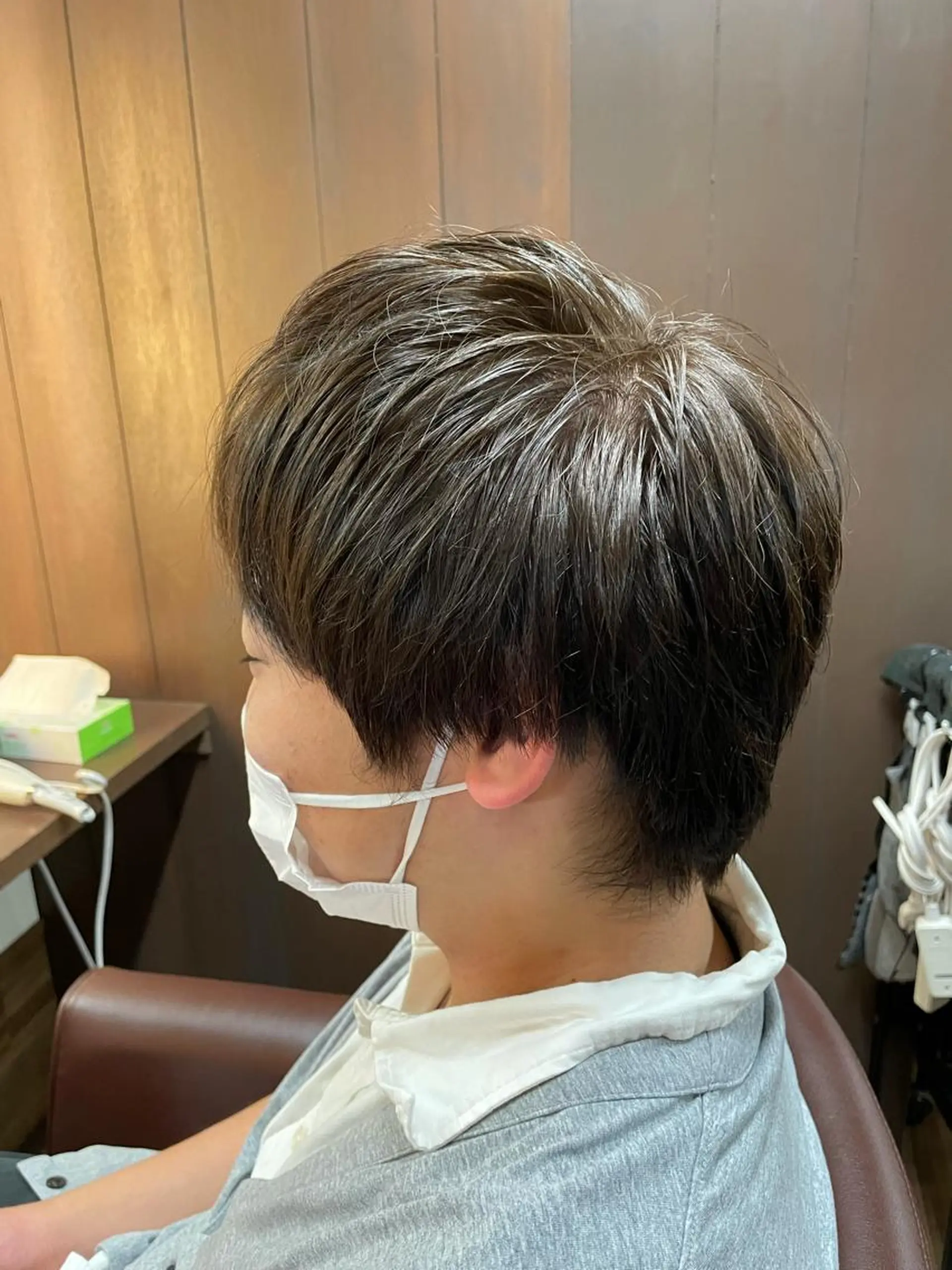 ショート カラー メンズ 透明感カラー 山本 純平のヘアスタイル