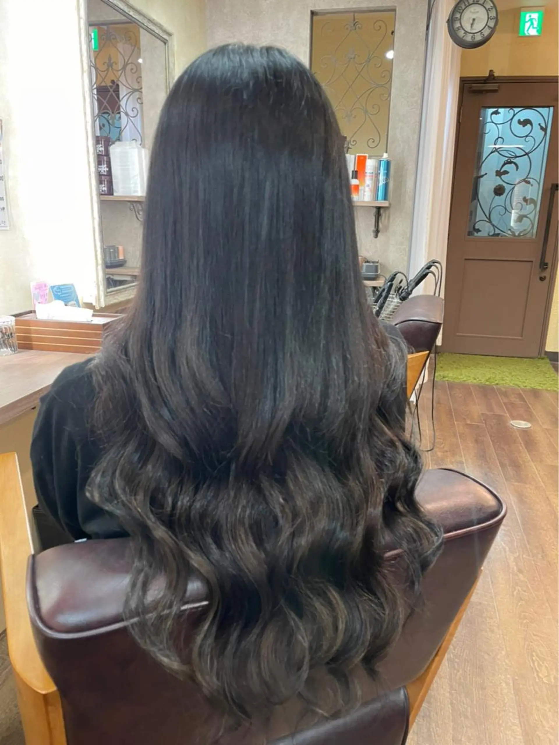 ロング シールエクステ エクステ ロング カット エクステ 田井中 悠紀のヘアスタイル