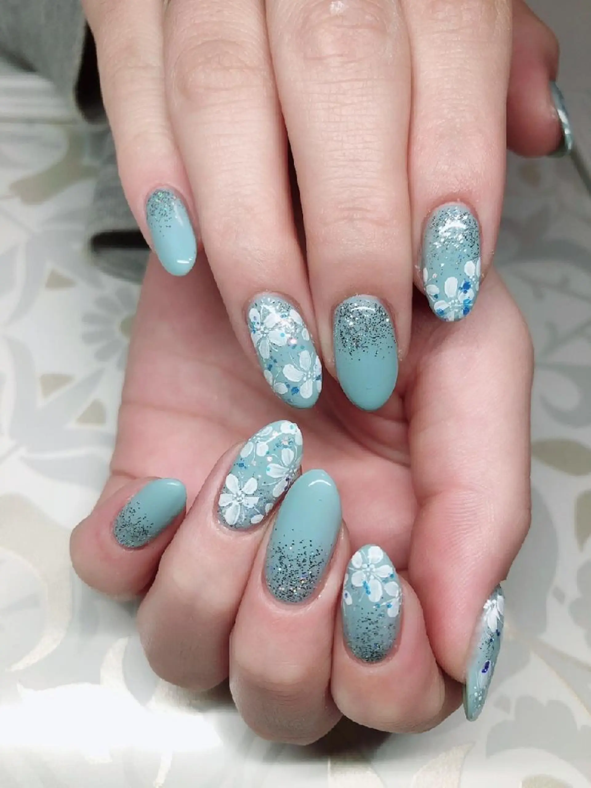 ロング ネイル アートネイル フラワーネイル 水色 ピンク ☺︎山部 志麻☺︎のネイルデザイン