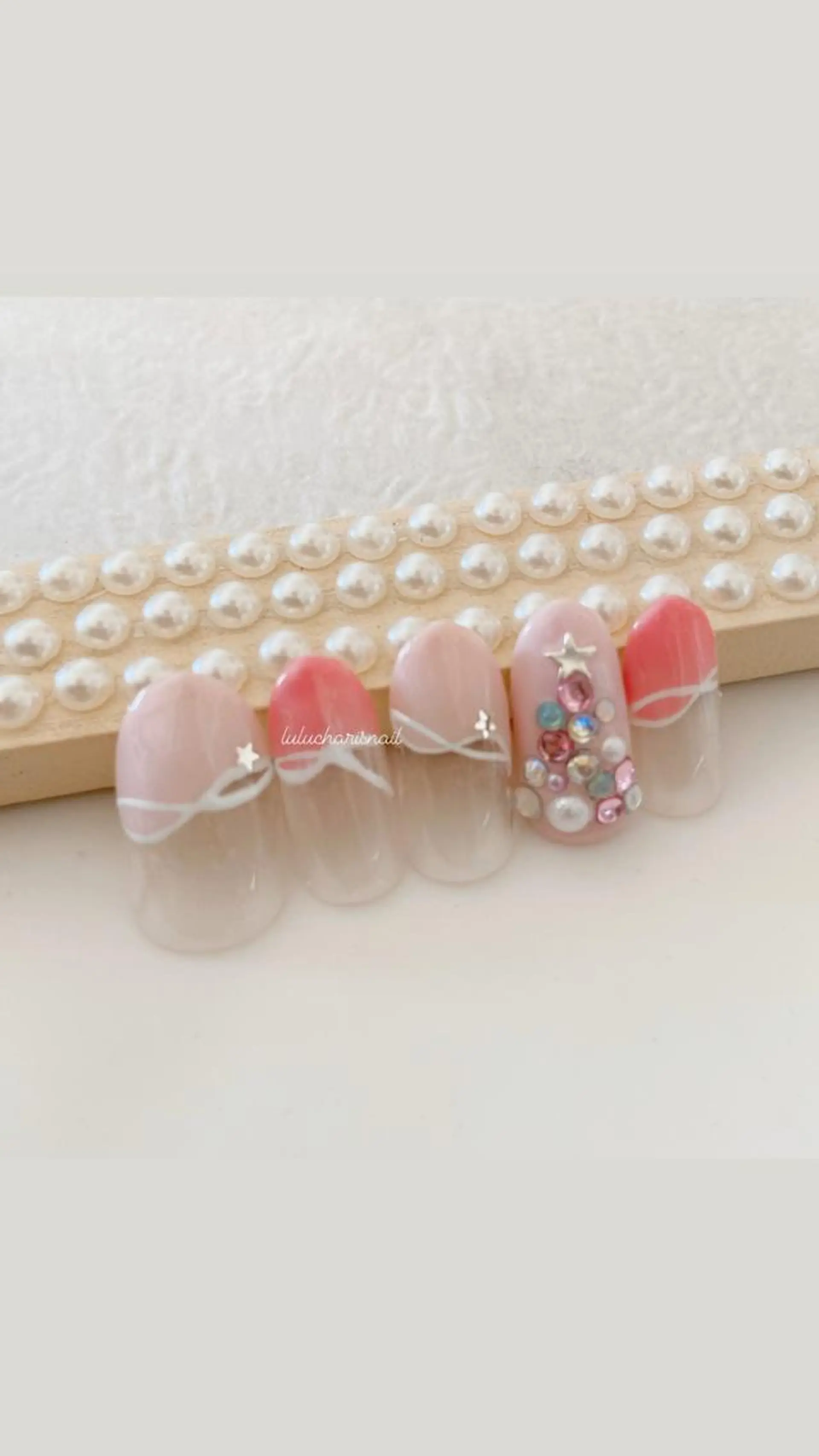 ネイル 冬ネイル クリスマス lulucharis nailのネイルデザイン