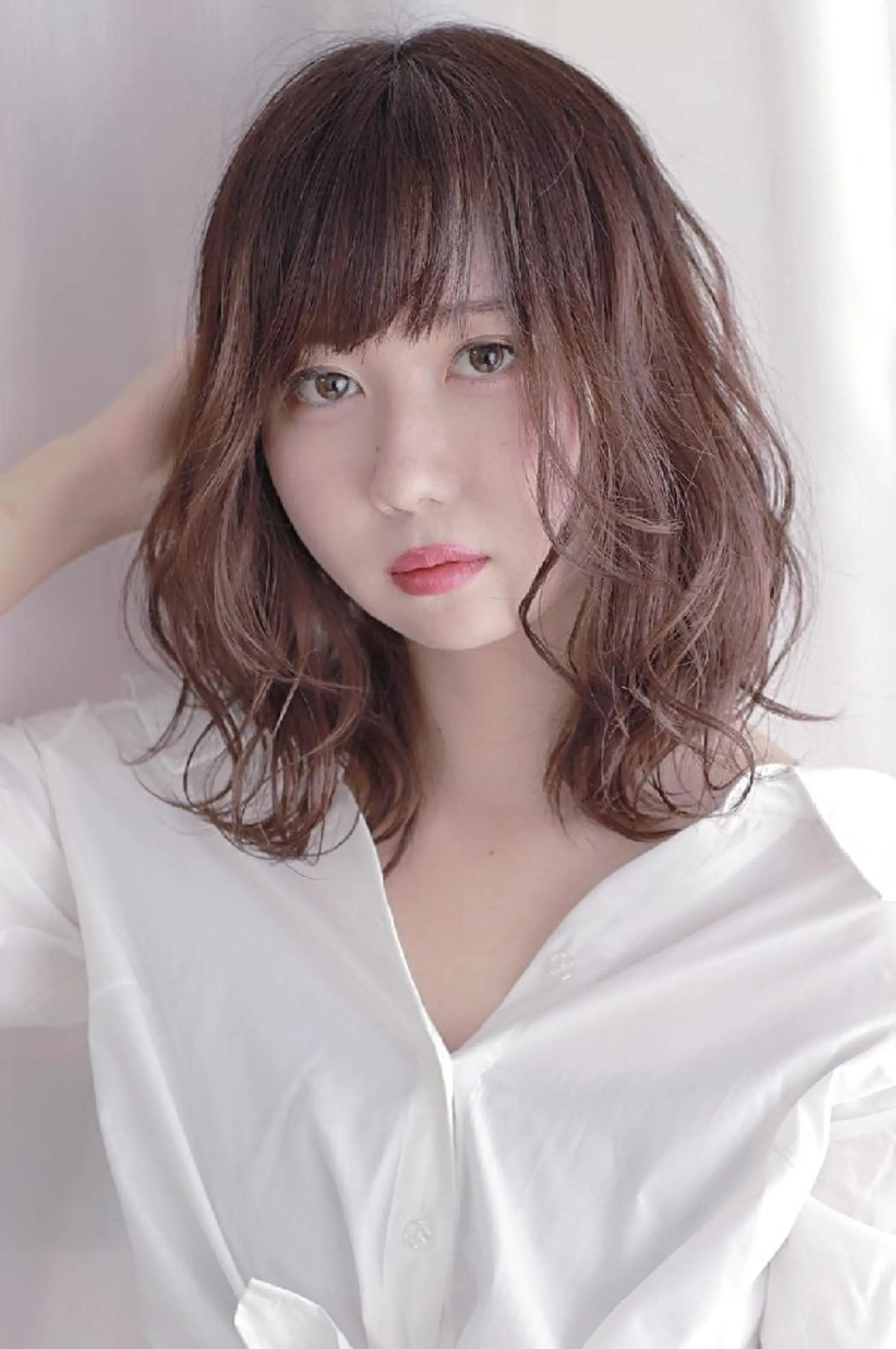 ミディアム カラー パーマ 伊藤 功士のヘアスタイル