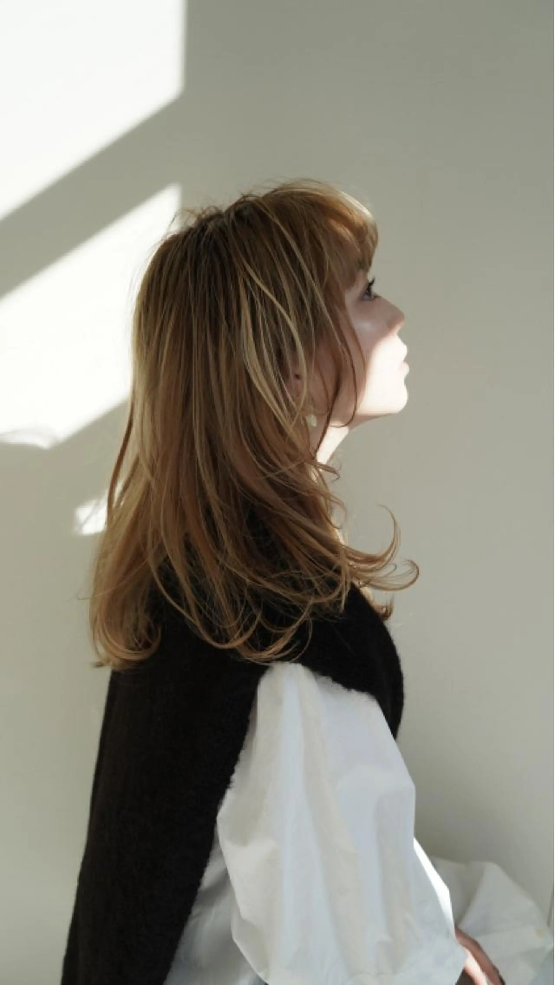 セミロング 🌹ハッシュカット、 レイヤー韓国ヘア🌹のヘアスタイル