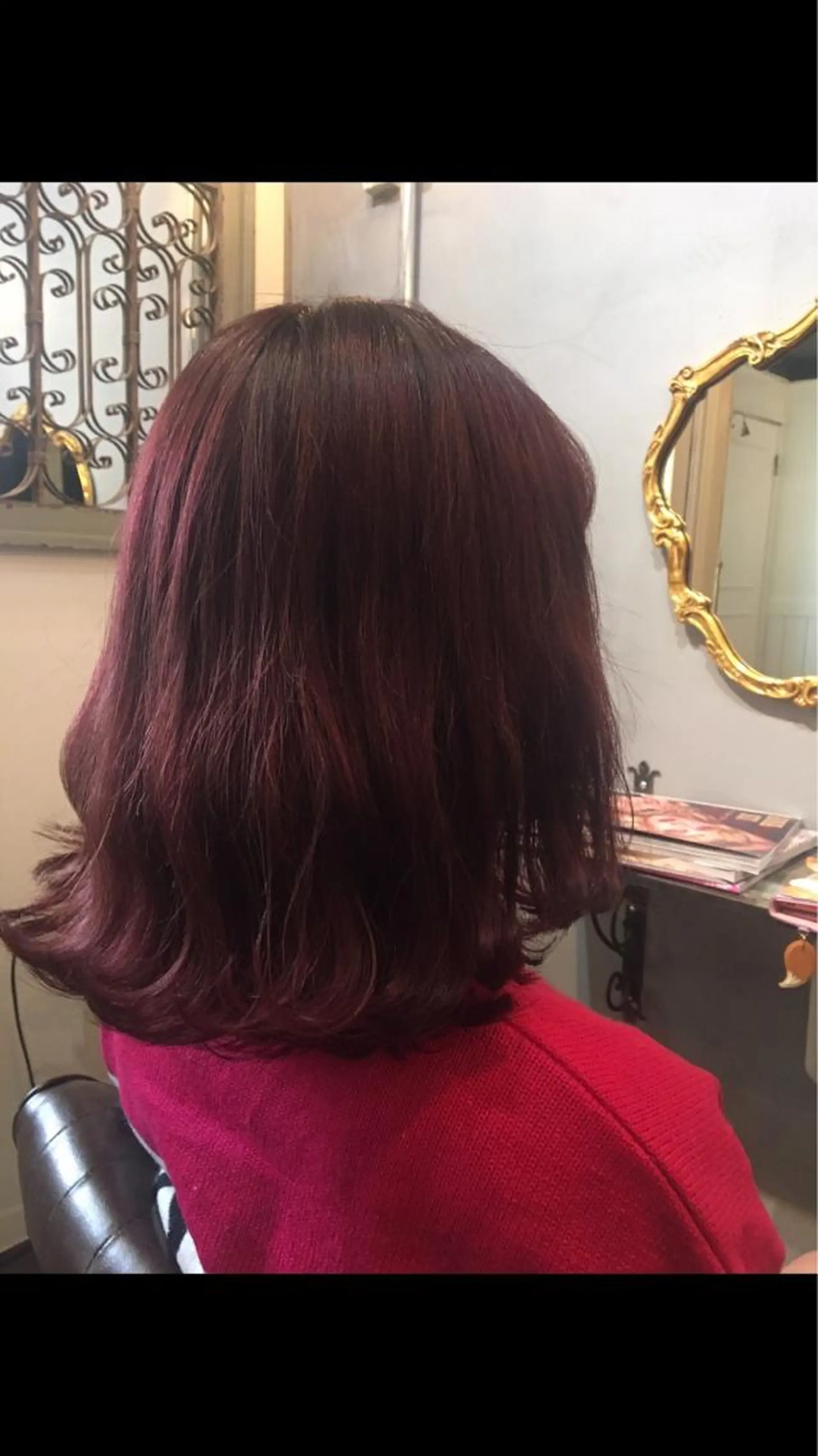 ミディアム カラー レッドカラー 門岡 ひかるのヘアスタイル