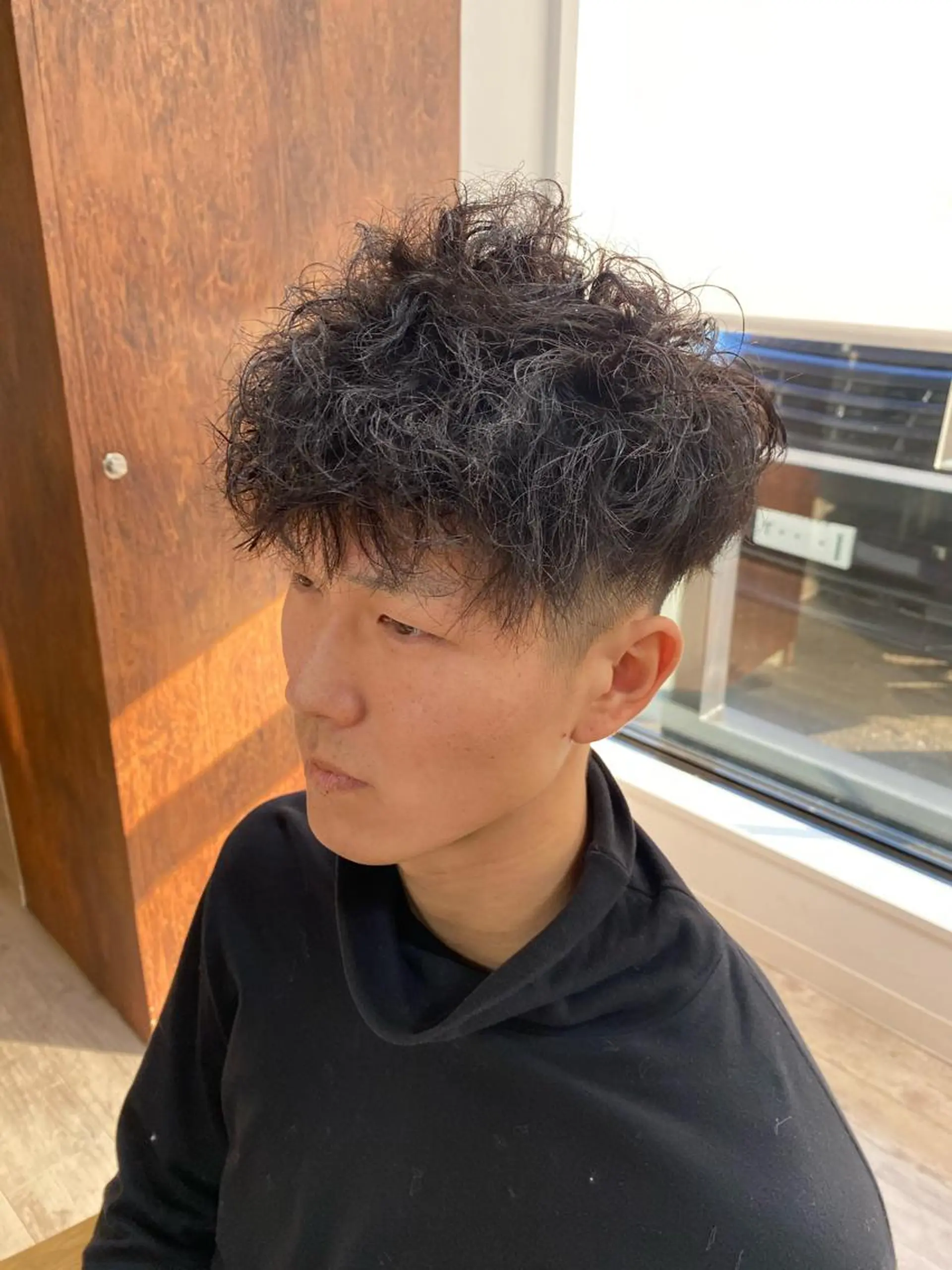 パーマ メンズ メンズパーマ メンズツイストパーマ スパイラルパーマ ツイストパーマ 髪質改善 髪質改善カラーゆうひのヘアスタイル