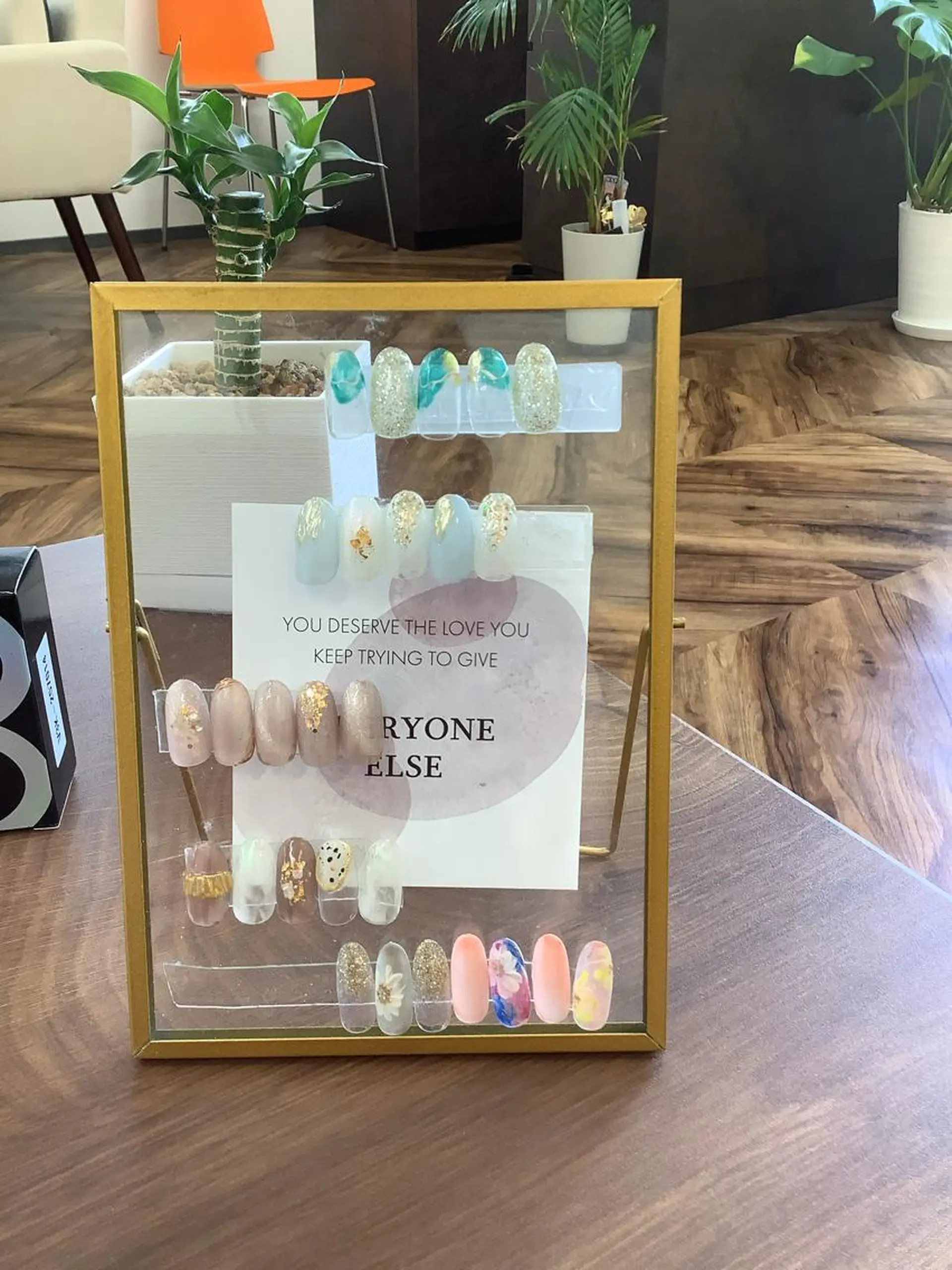 ネイル 横尾 麻里のネイルデザイン