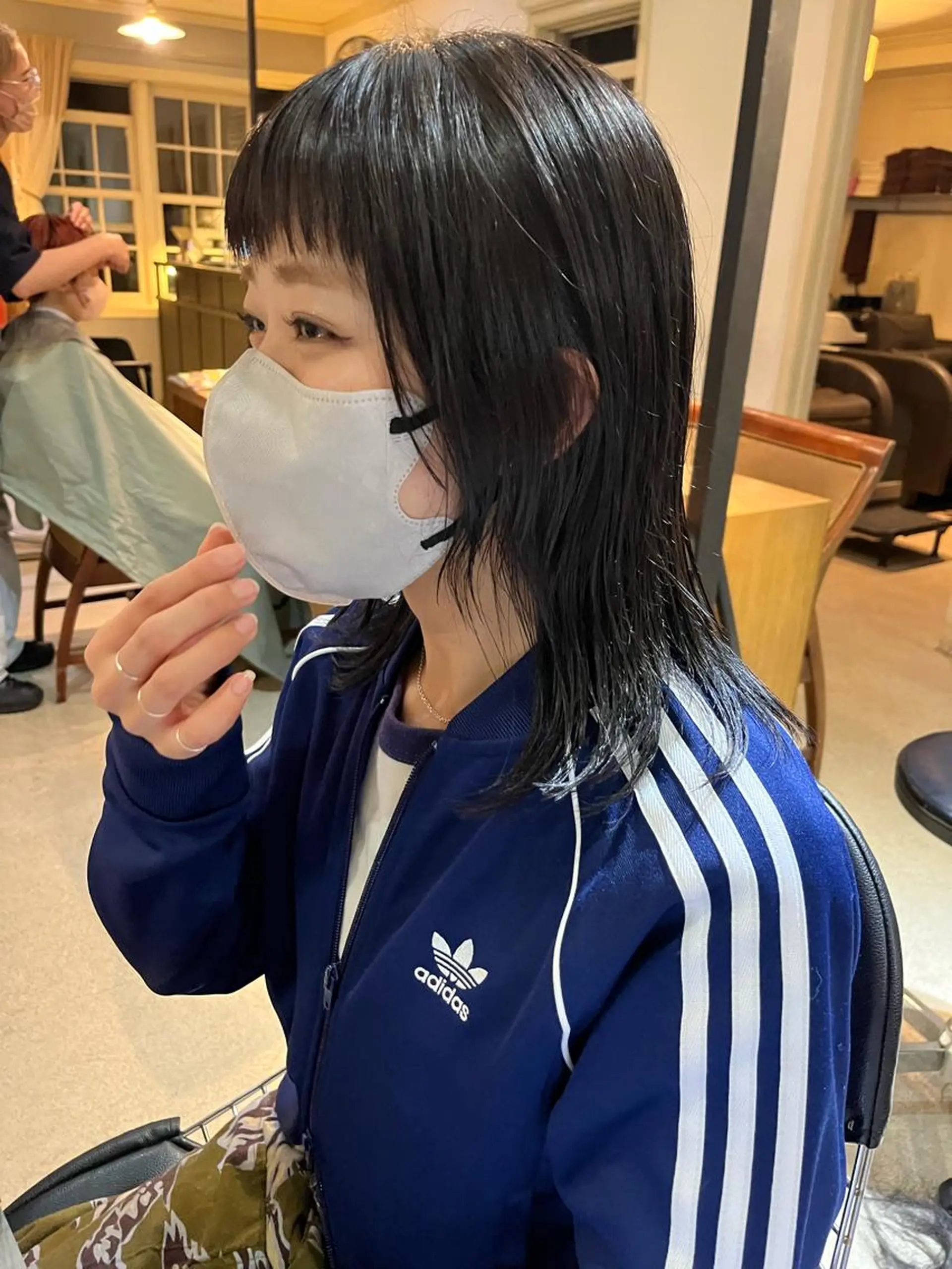 ミディアム カラー eri kinjoのヘアスタイル