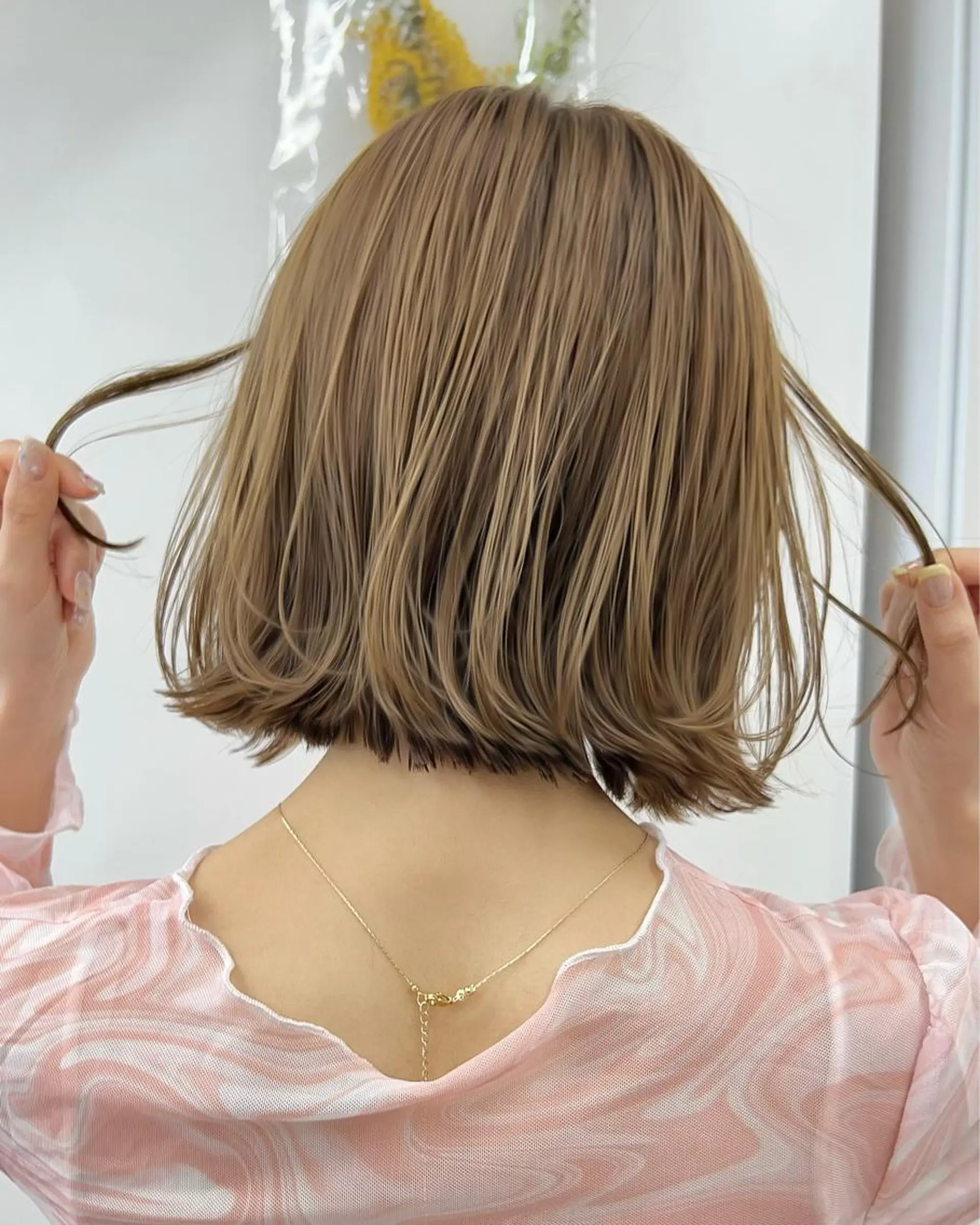 ショート パーマ 縮毛矯正、髪質改善 肘以上無料のヘアスタイル