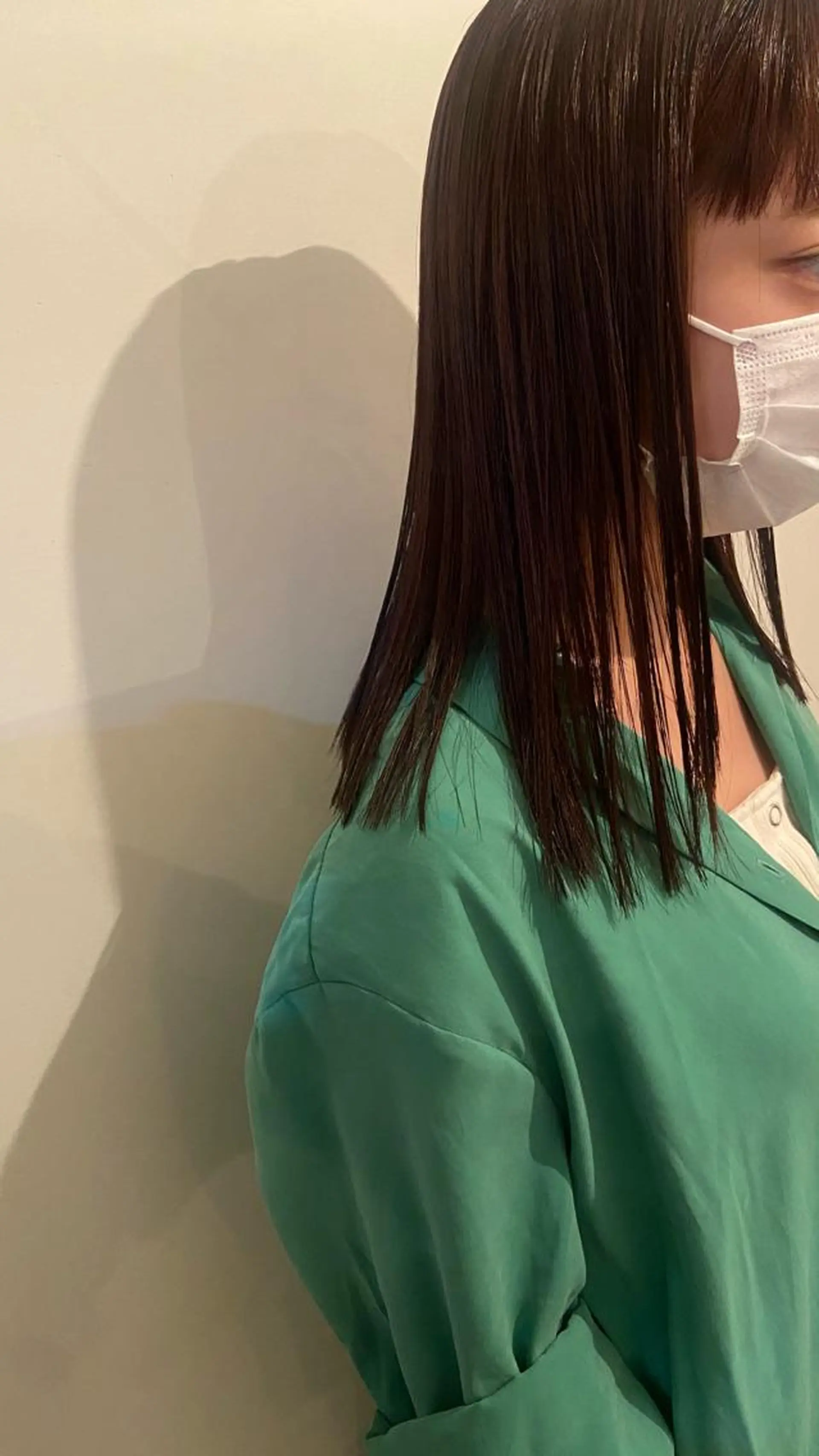 ミディアム カット OKA AKIHOのヘアスタイル