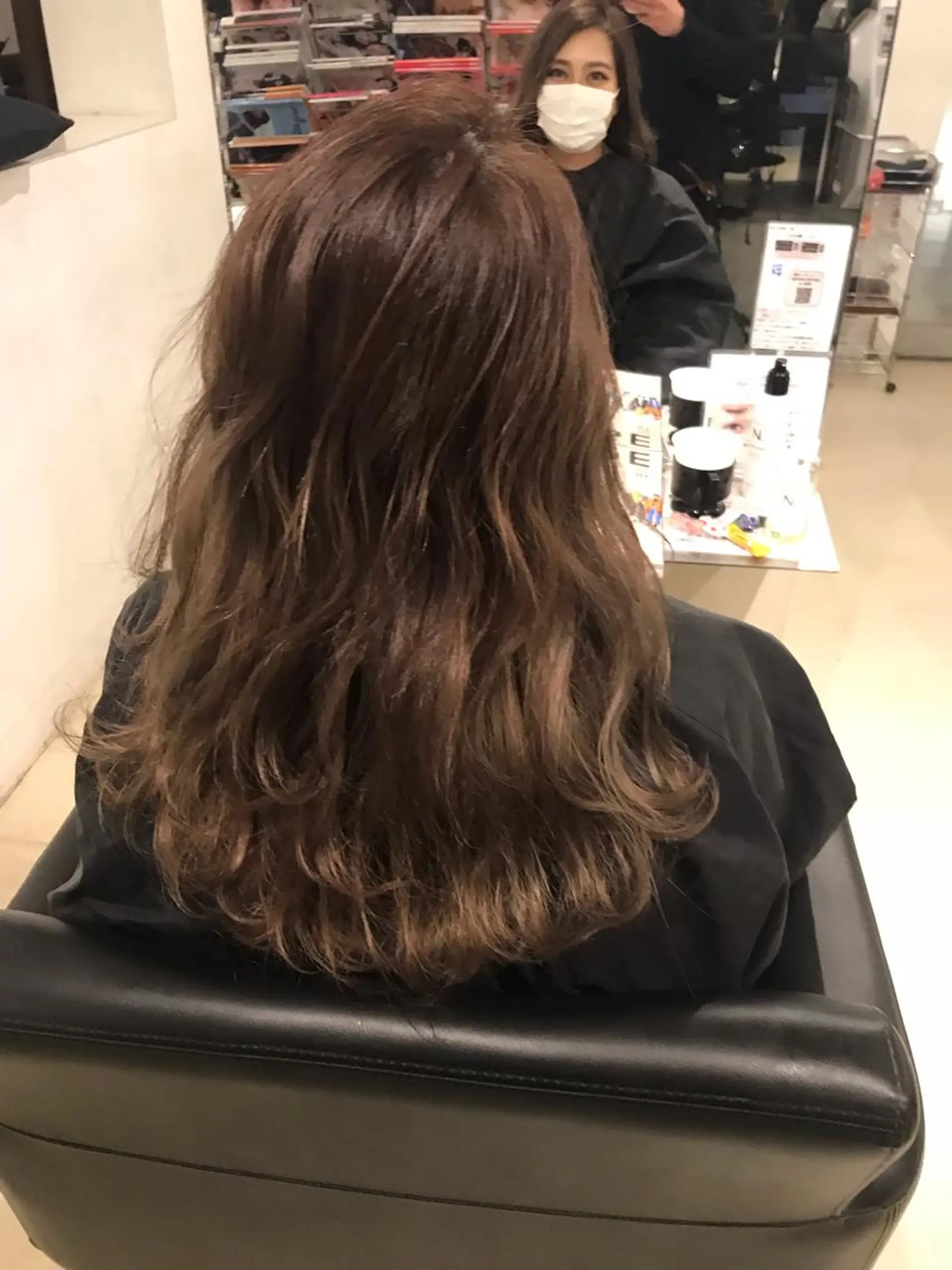 ロング カラー ベージュカラー ピンクカラー ピンクベージュ addict⭐️ 江川　颯也💎のヘアスタイル