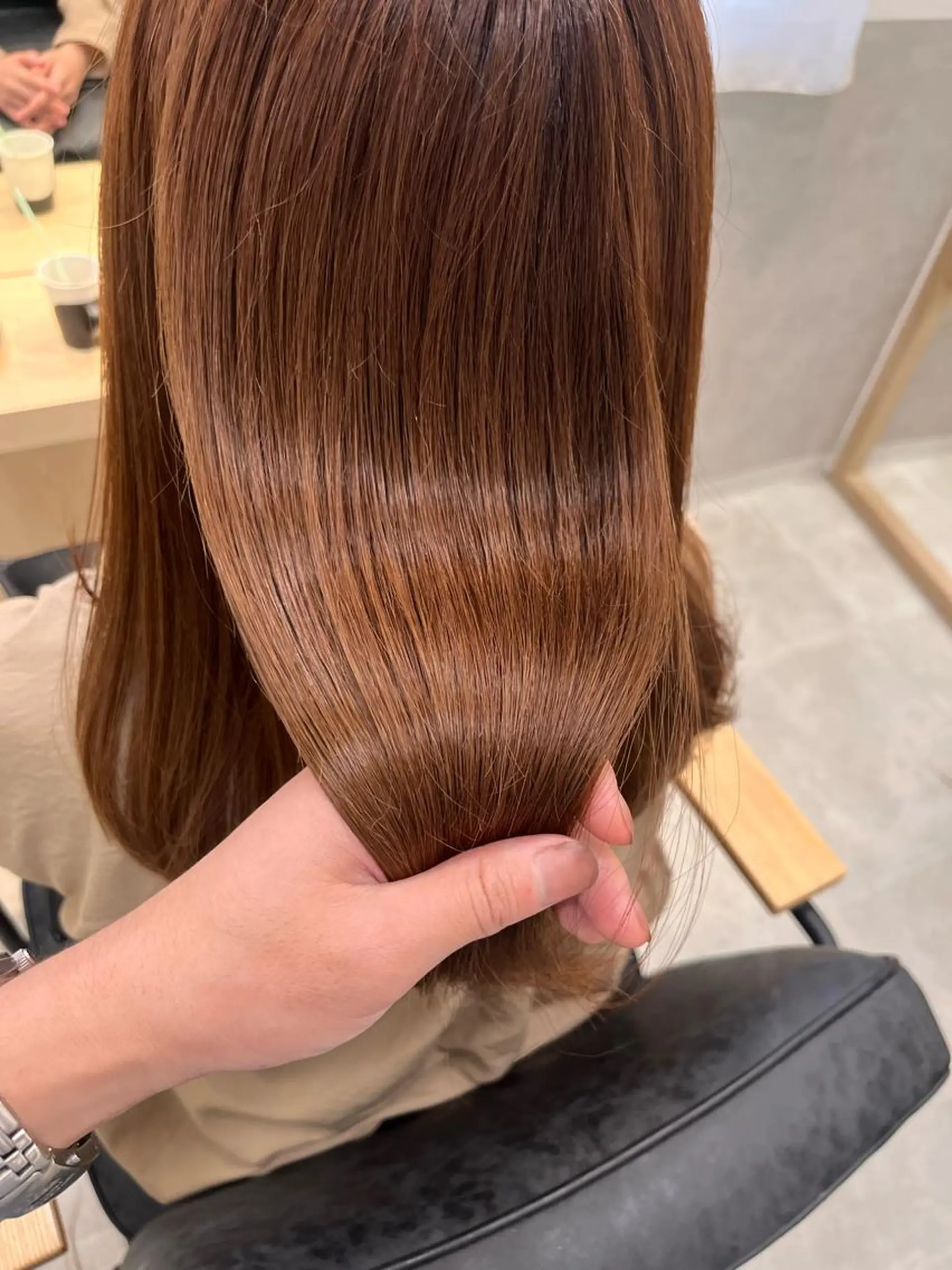 セミロング カラー カット ヘアカラー トリートメント 天野 涼のヘアスタイル