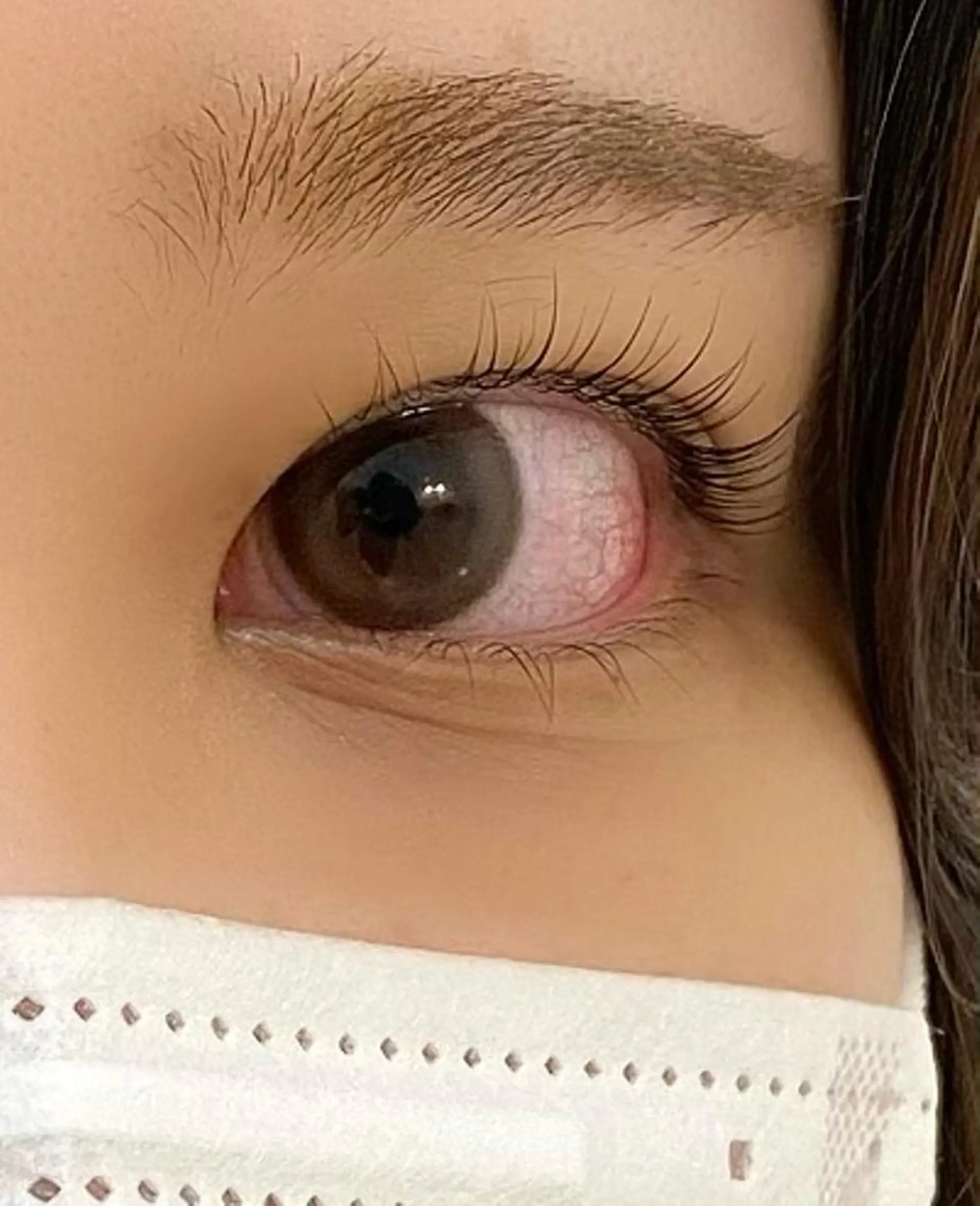 メンズ マツエク・マツパ irieアイリー 鈴木紀美の眉毛・アイブロウイメージ