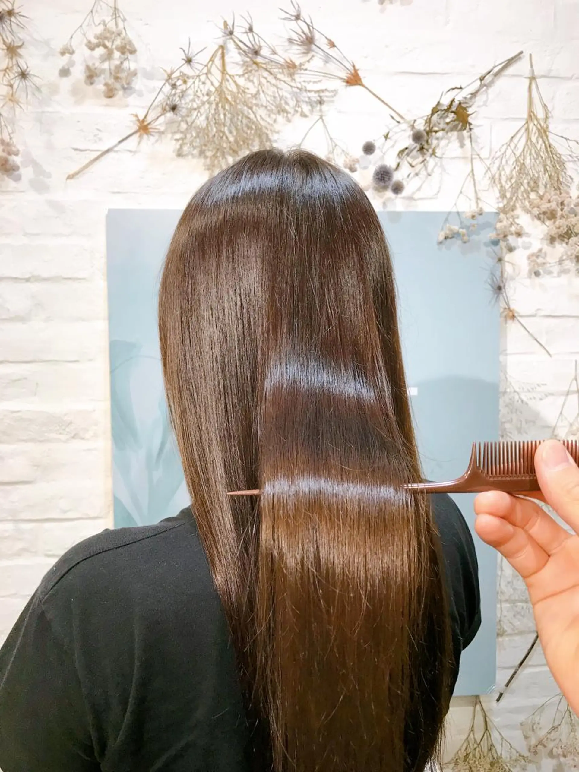 ロング カラー ブラウンカラー ダークブラウン ヘアカラー トリートメント 艶髪と透明感を ‼️/若林のヘアスタイル