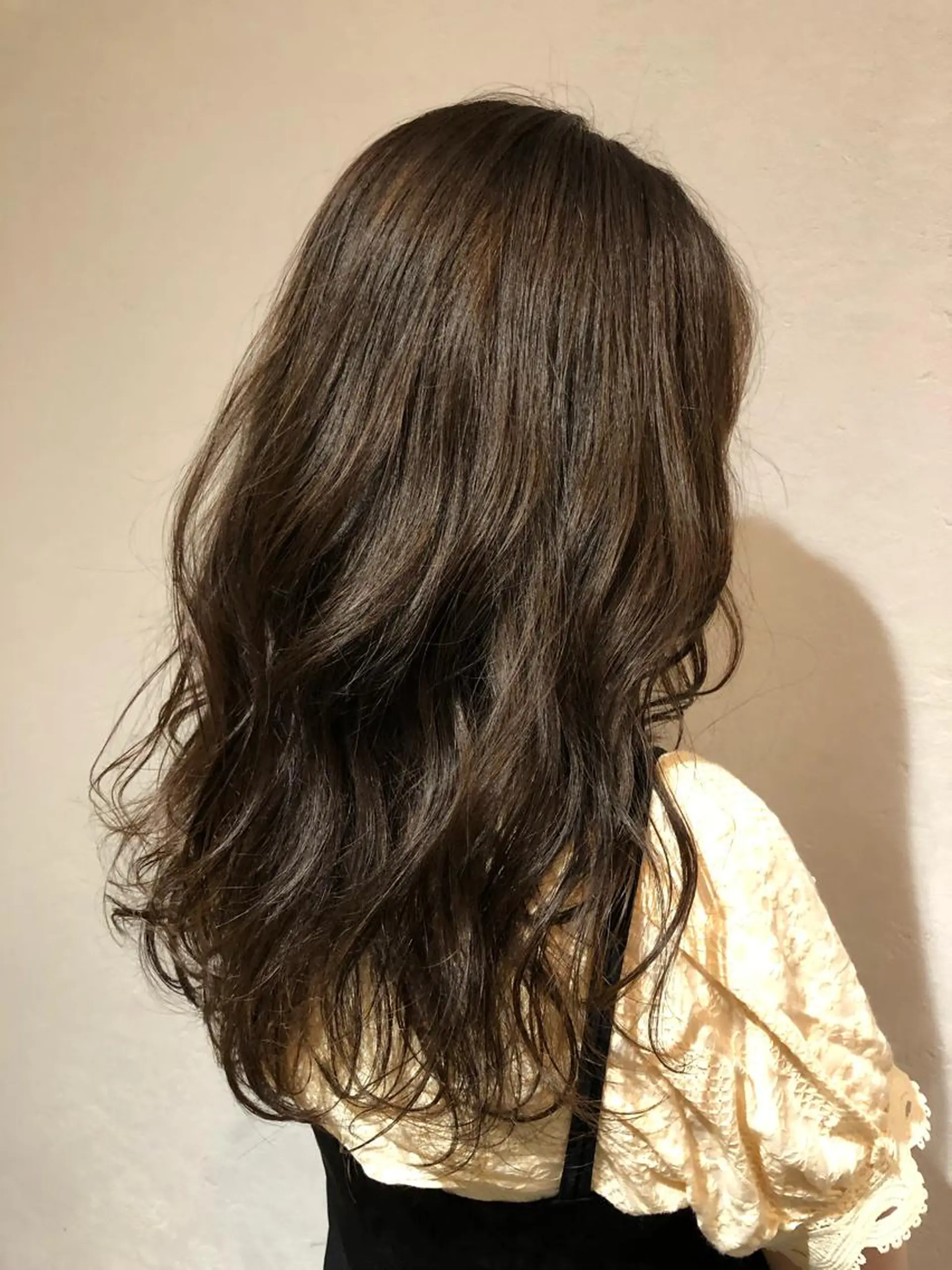 ロング パーマ 中村 玲美のヘアスタイル