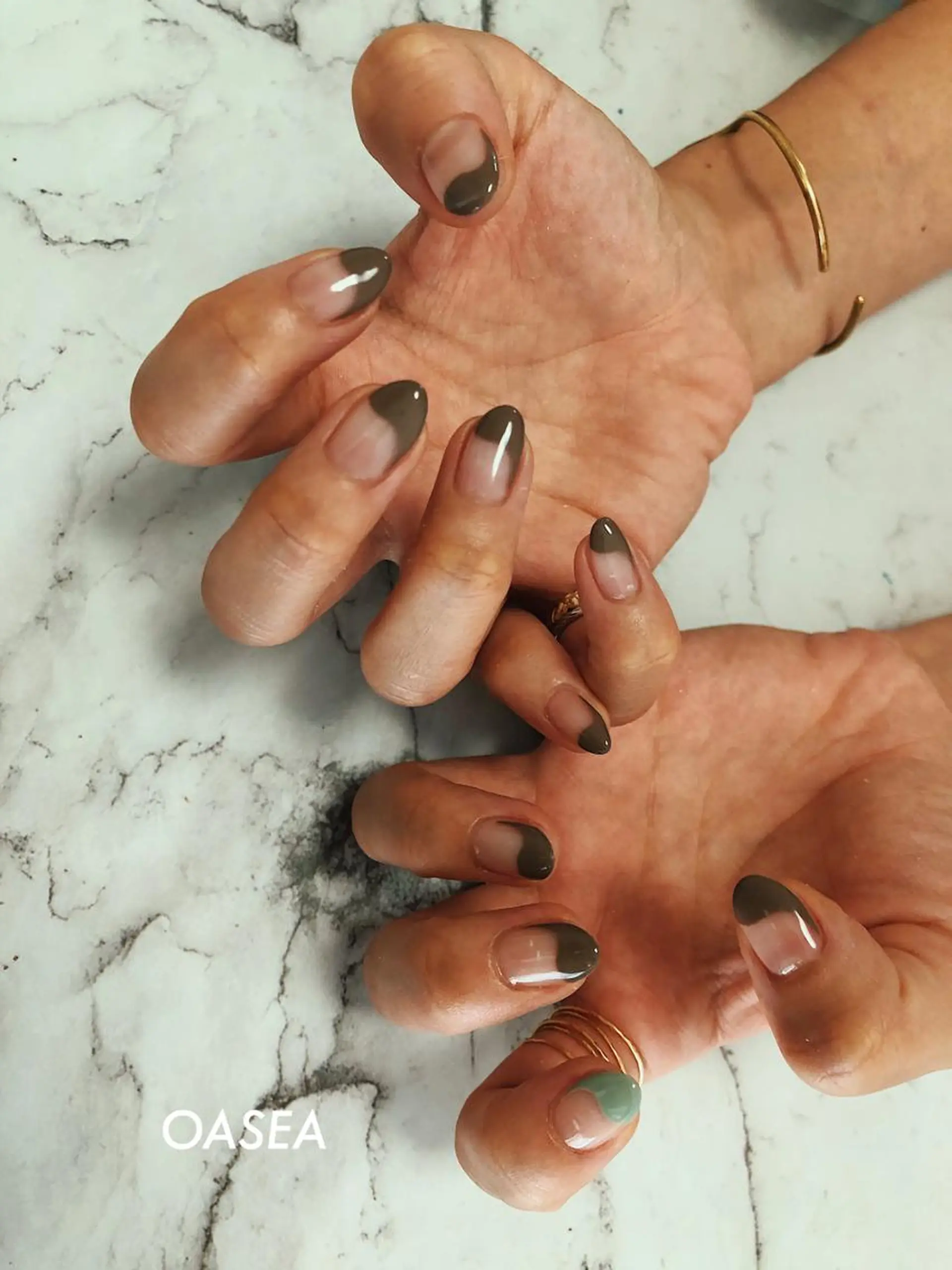 ネイル ハンドネイル 🌞💜 KAORI 🌴のネイルデザイン