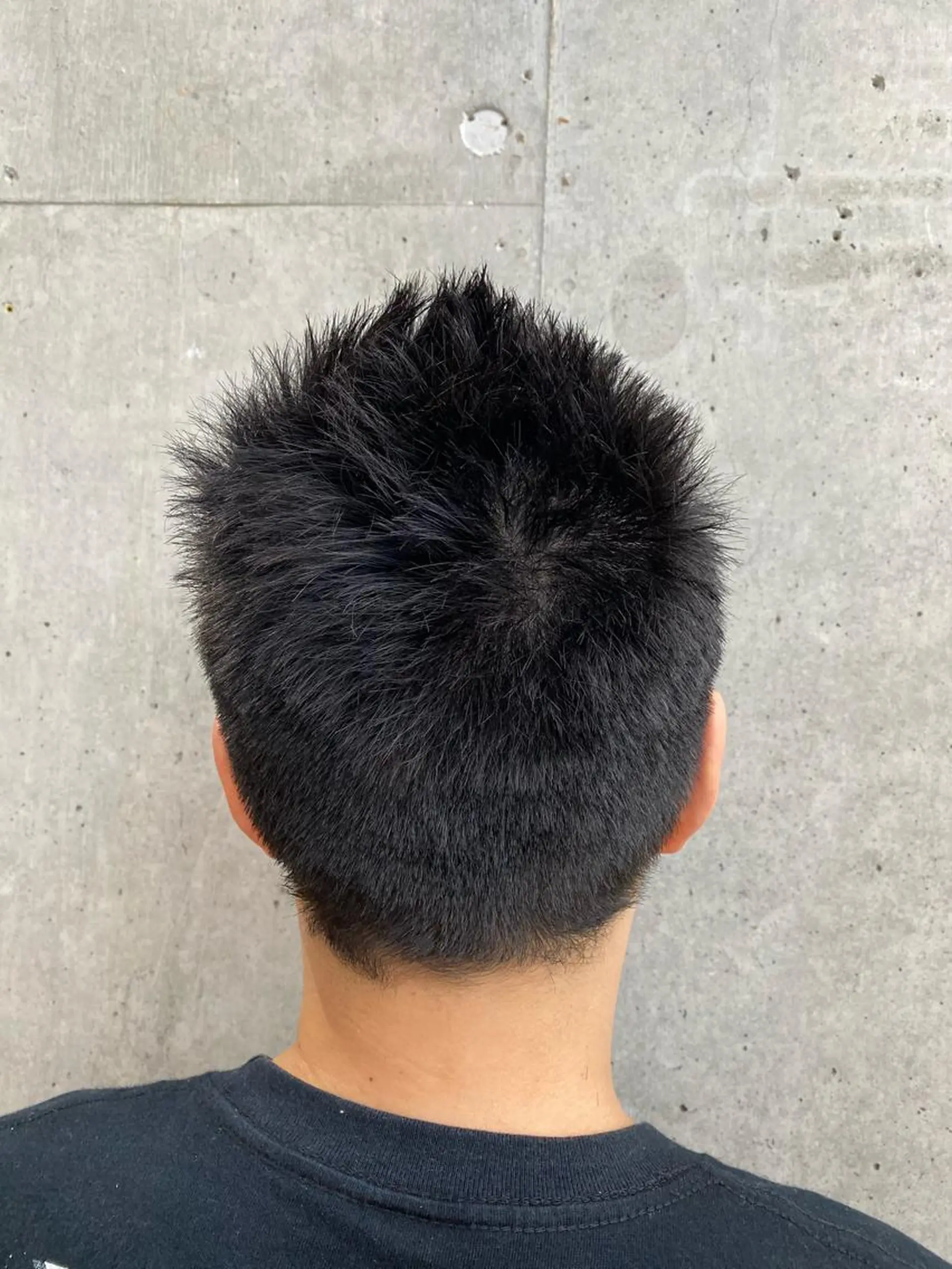 メンズ な つのヘアスタイル